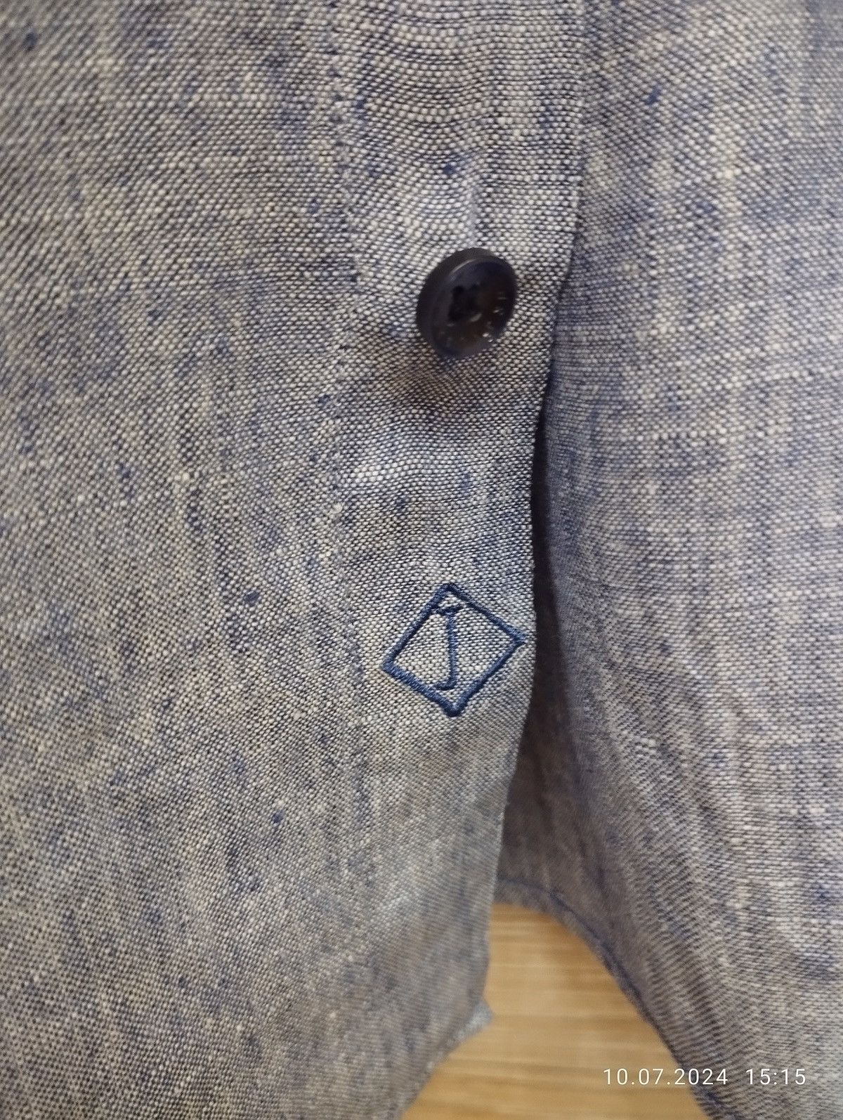 Jasper Conran Jasper Conran Mens Size L Button Down Fitted Casual Shirt Size US L / EU 52-54 / 3 - 5 Thumbnail