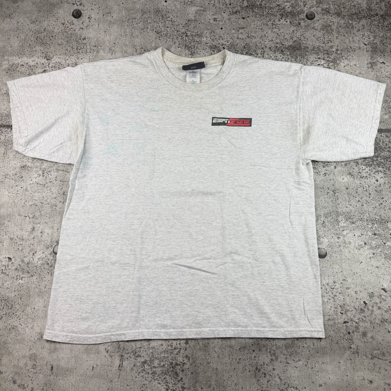 Vintage Vintage ESPN The Zone Shirt Y2K Sportswear Size XL boxy fit Size US XL / EU 56 / 4 - 2 Thumbnail