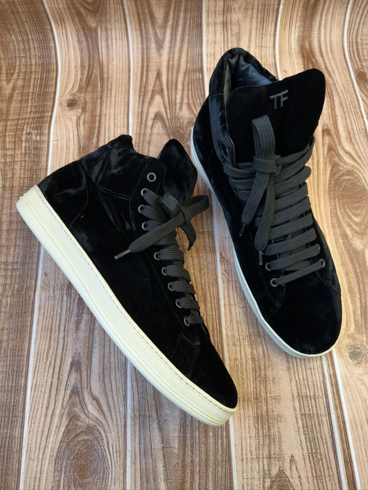 Tom Ford Tom Ford Russel Black Velvet Hi Top Sneaker Size US 12.5 / EU 45-46 - 14 Thumbnail