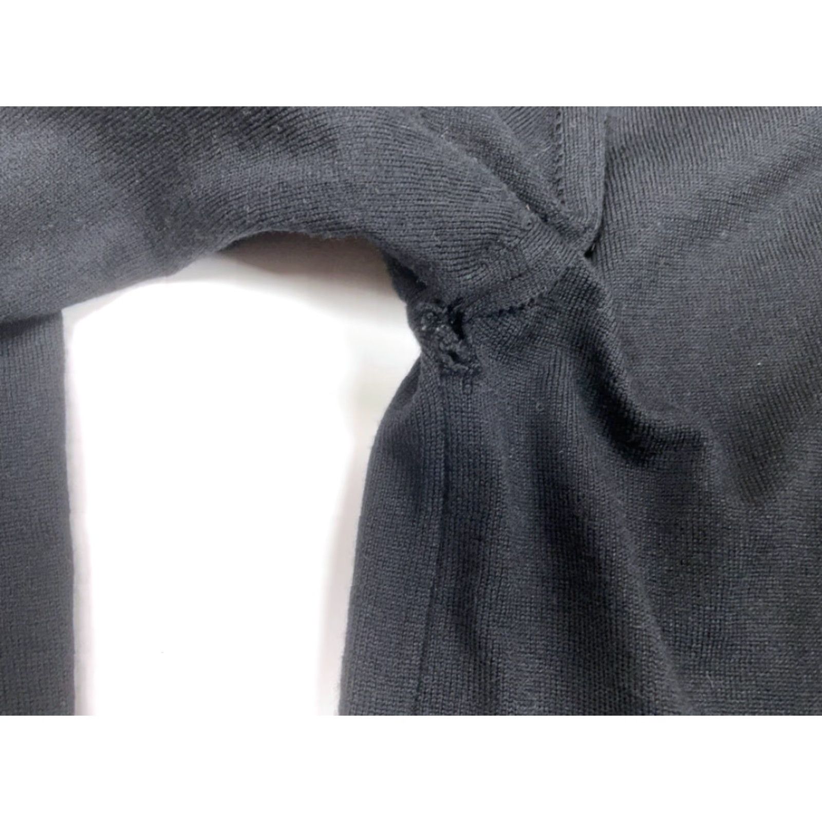 Vintage VINTAGE Mario Gilberti Diamond Argyle Wool Sweater Adult XL Black V-Neck Hole (Lightweight) Size US XL / EU 56 / 4 - 5 Thumbnail