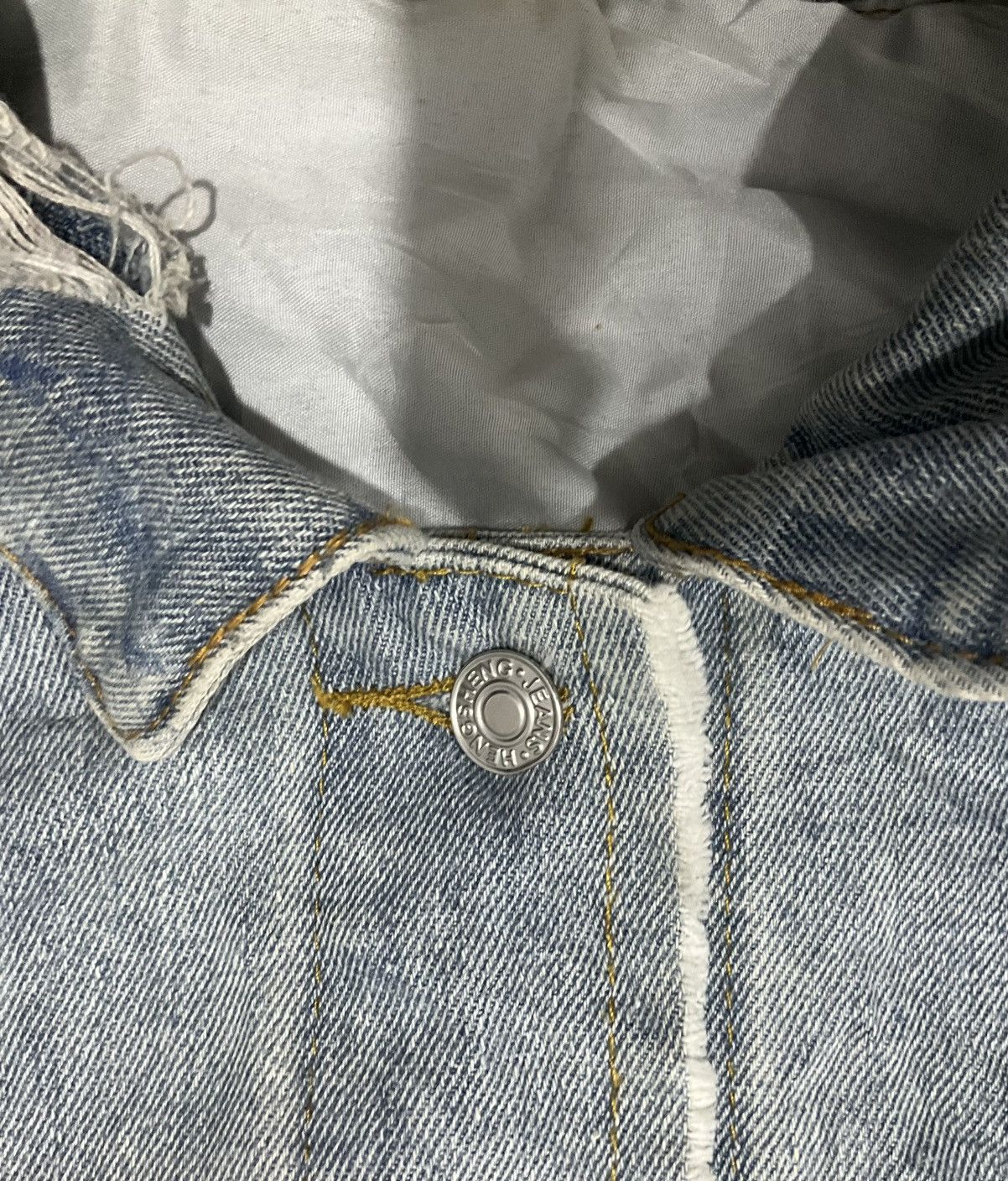 Vintage Vintage Style Denim Jacket Distressed Size US L / EU 52-54 / 3 - 5 Thumbnail