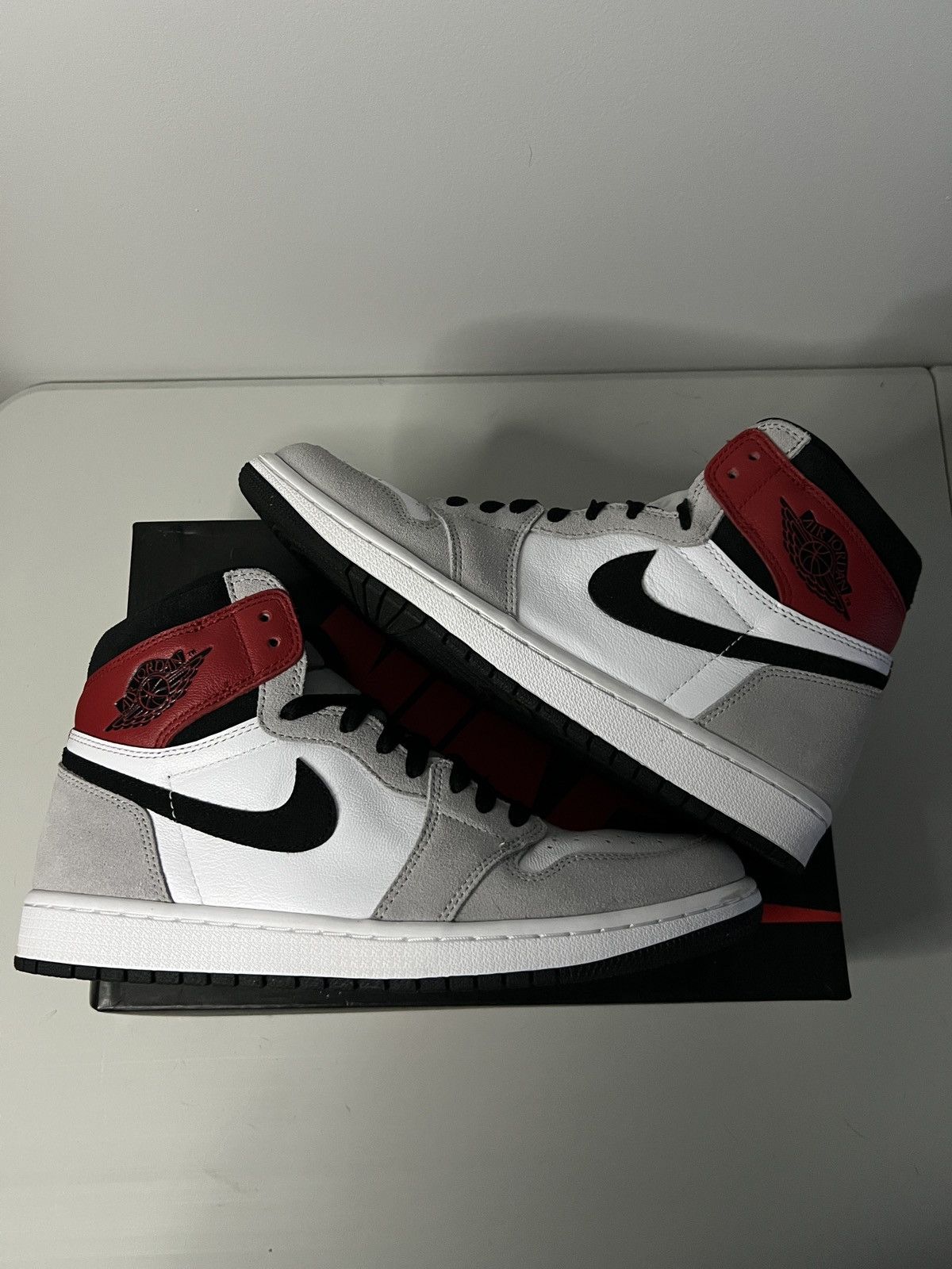 Jordan Brand Air Jordan 1 High ‘Smoke Grey’ Size US 9.5 / EU 42-43 - 1 Thumbnail