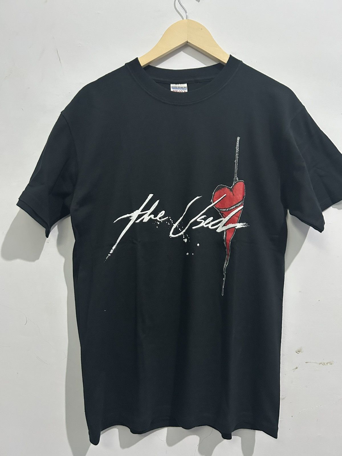 Band Tees × Gildan × Vintage The Used In Love and Death Tee ( 2004 ) Size US M / EU 48-50 / 2 - 1 Thumbnail