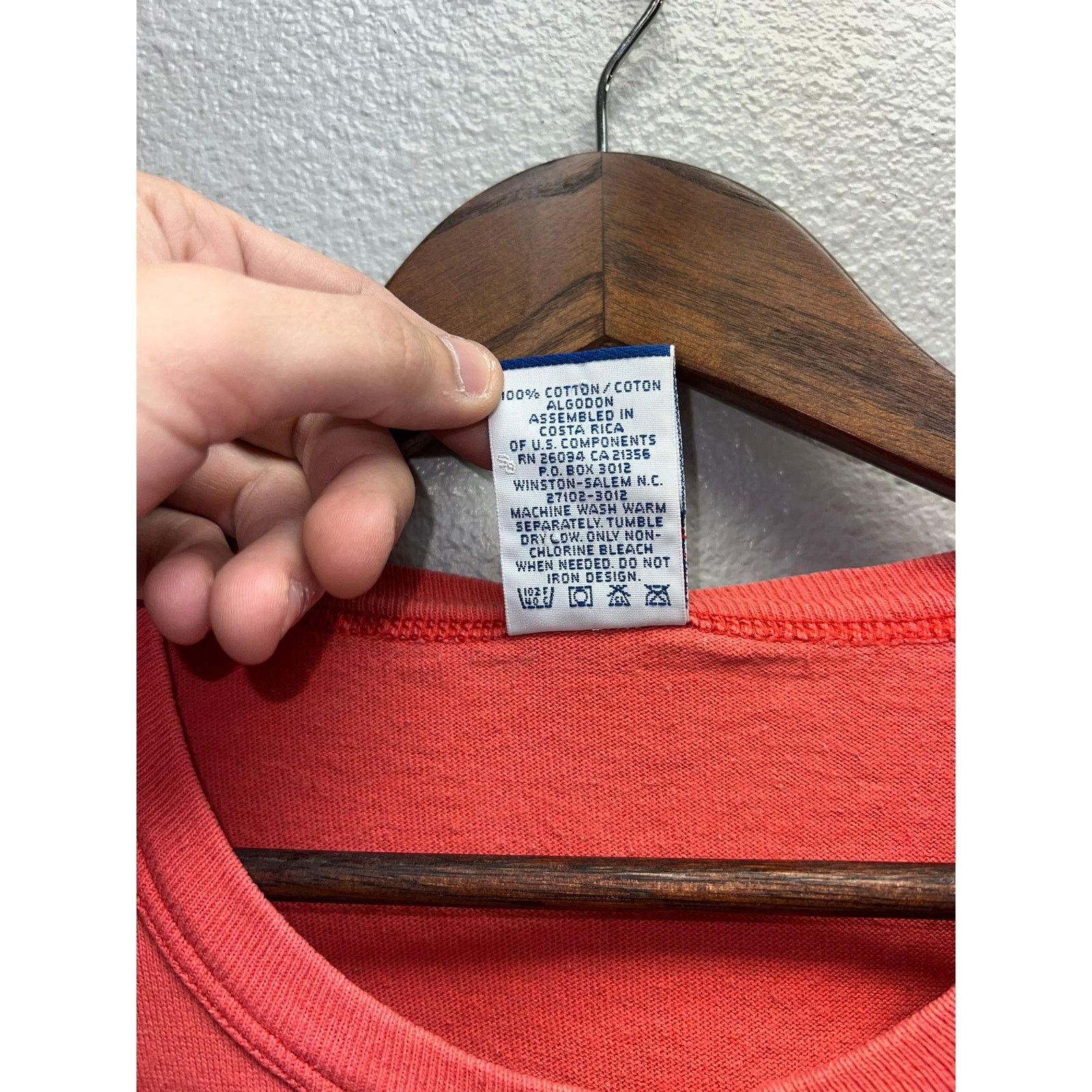 Champion Vintage Champion Essential Shirt Logo peach Pink Tee VTG L Size US L / EU 52-54 / 3 - 6 Thumbnail