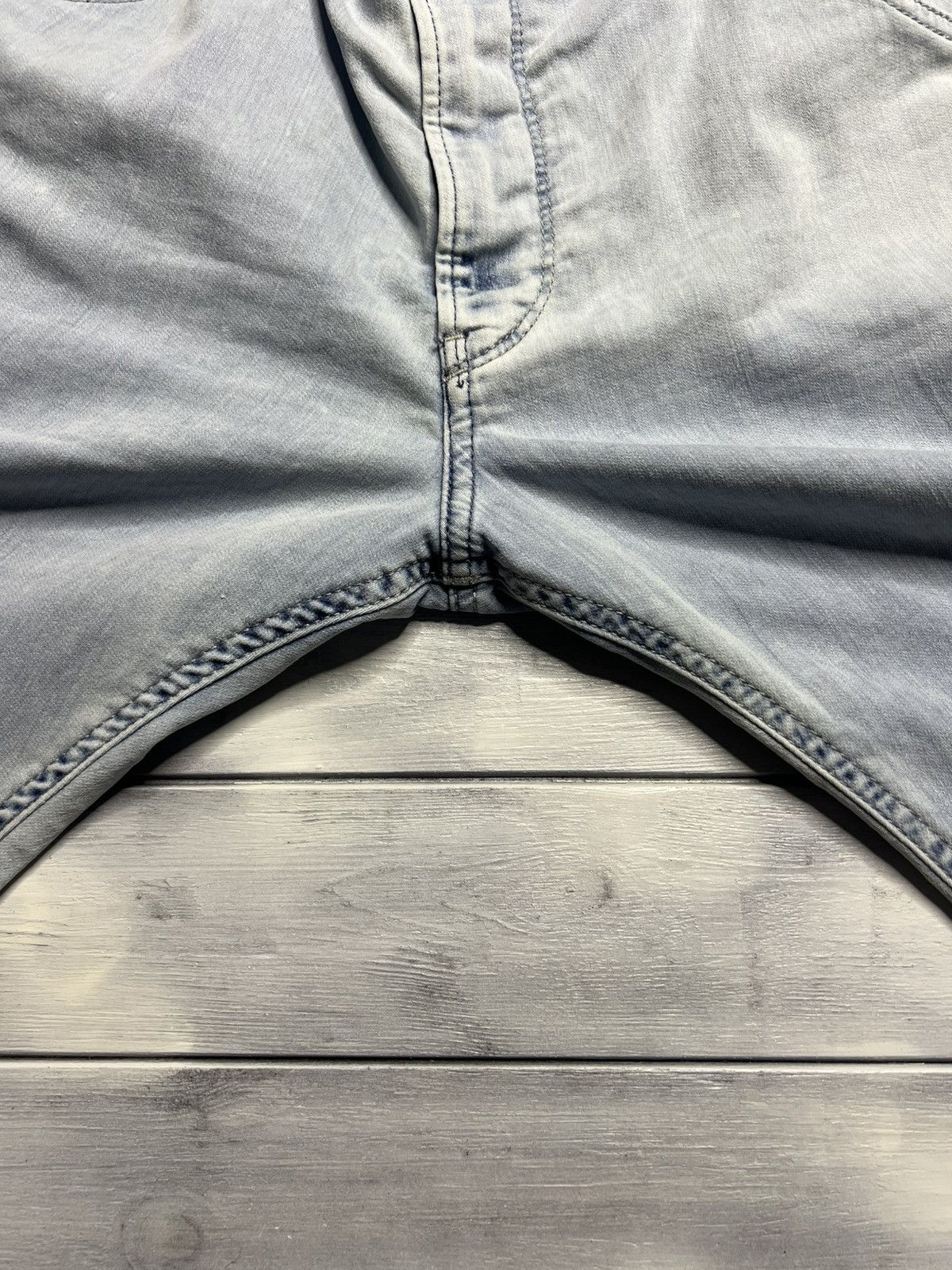 Diesel Rare Vintage Denim Pants Diesel Luxury Avant-Garde Style Y2K Size US 32 / EU 48 - 4 Thumbnail