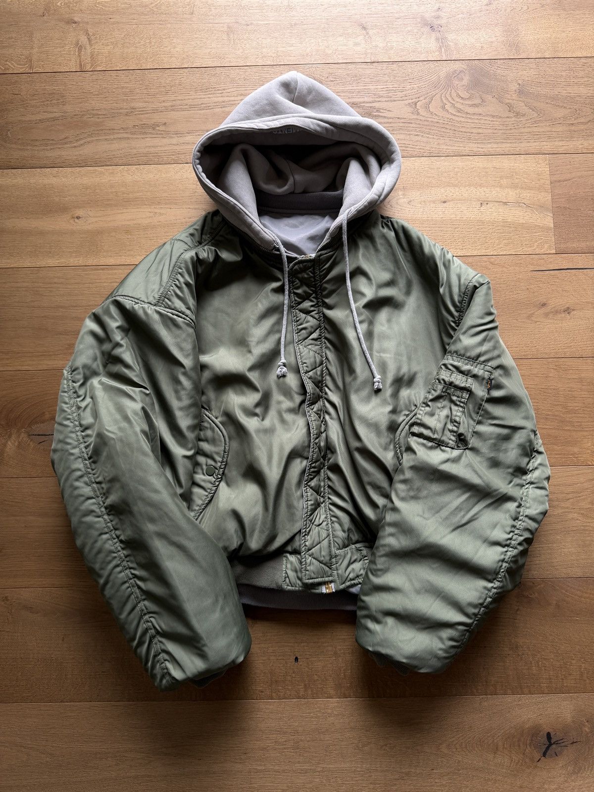 Alpha Industries × Vetements Vêtements x Alpha Industries Hooded