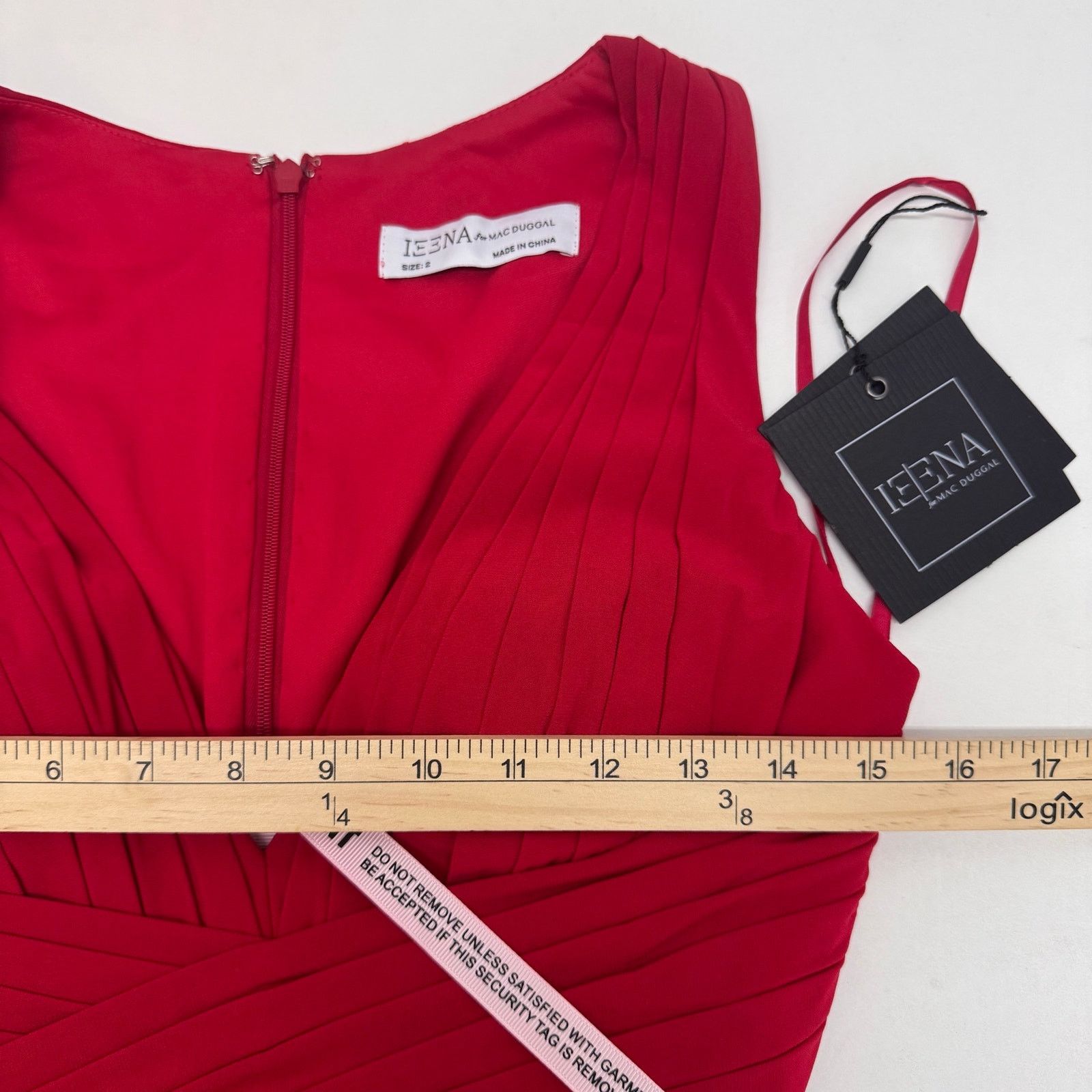 Mac Duggal Mac Duggal Women's Pleated Wrapping Sleeveless Gown Red sz 2 Size XS / US 0-2 / IT 36-38 - 7 Thumbnail