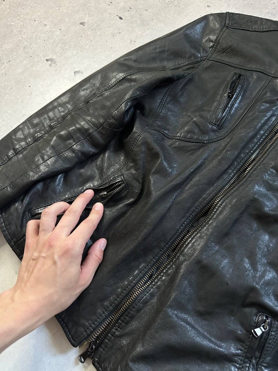 Leather Leonardo Black Leather Biker Jacket Y2K Avant Garde MOTO Size US L / EU 52-54 / 3 - 7 Thumbnail