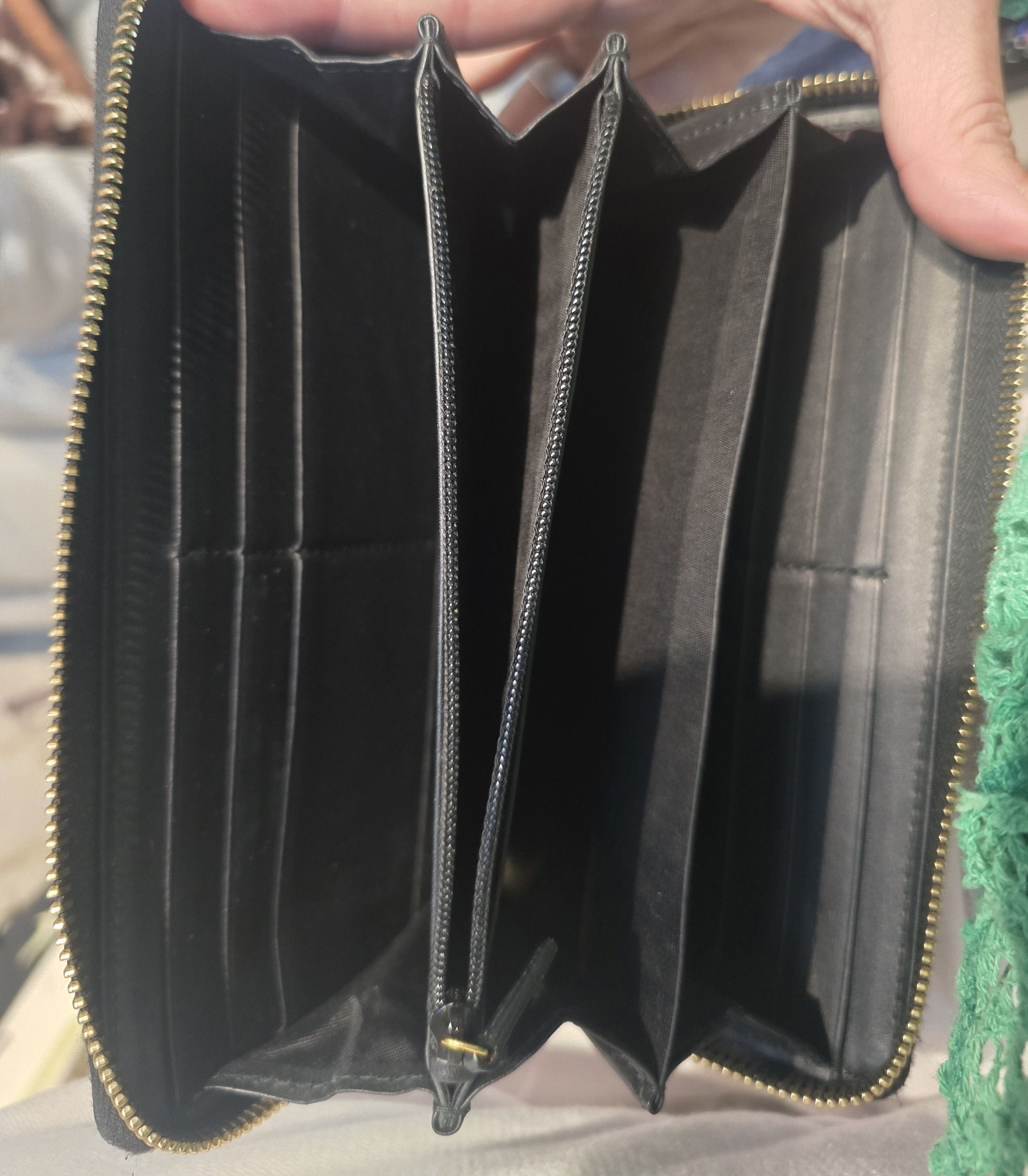 Gucci Gucci GG Supreme Monogram Zip-Aroumd Wallet Size ONE SIZE - 2 Thumbnail