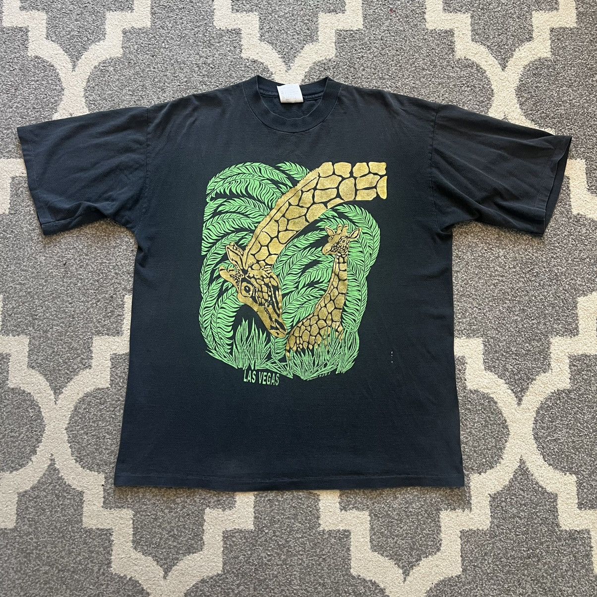 Vintage vintage reatta 90s las vegas giraffes single stitch tee Size US XL / EU 56 / 4 - 1 Thumbnail