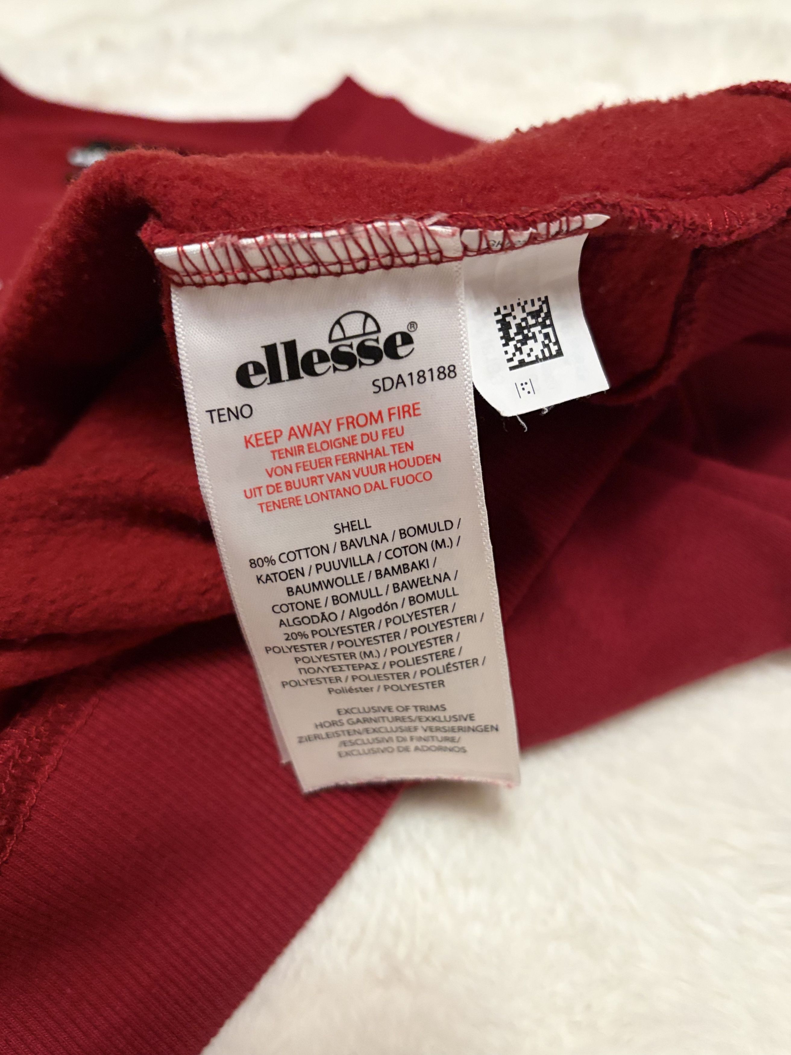 Ellesse Vintage Ellesse Red Logo Crewneck Sweatshirt Size S Size US S / EU 44-46 / 1 - 6 Thumbnail