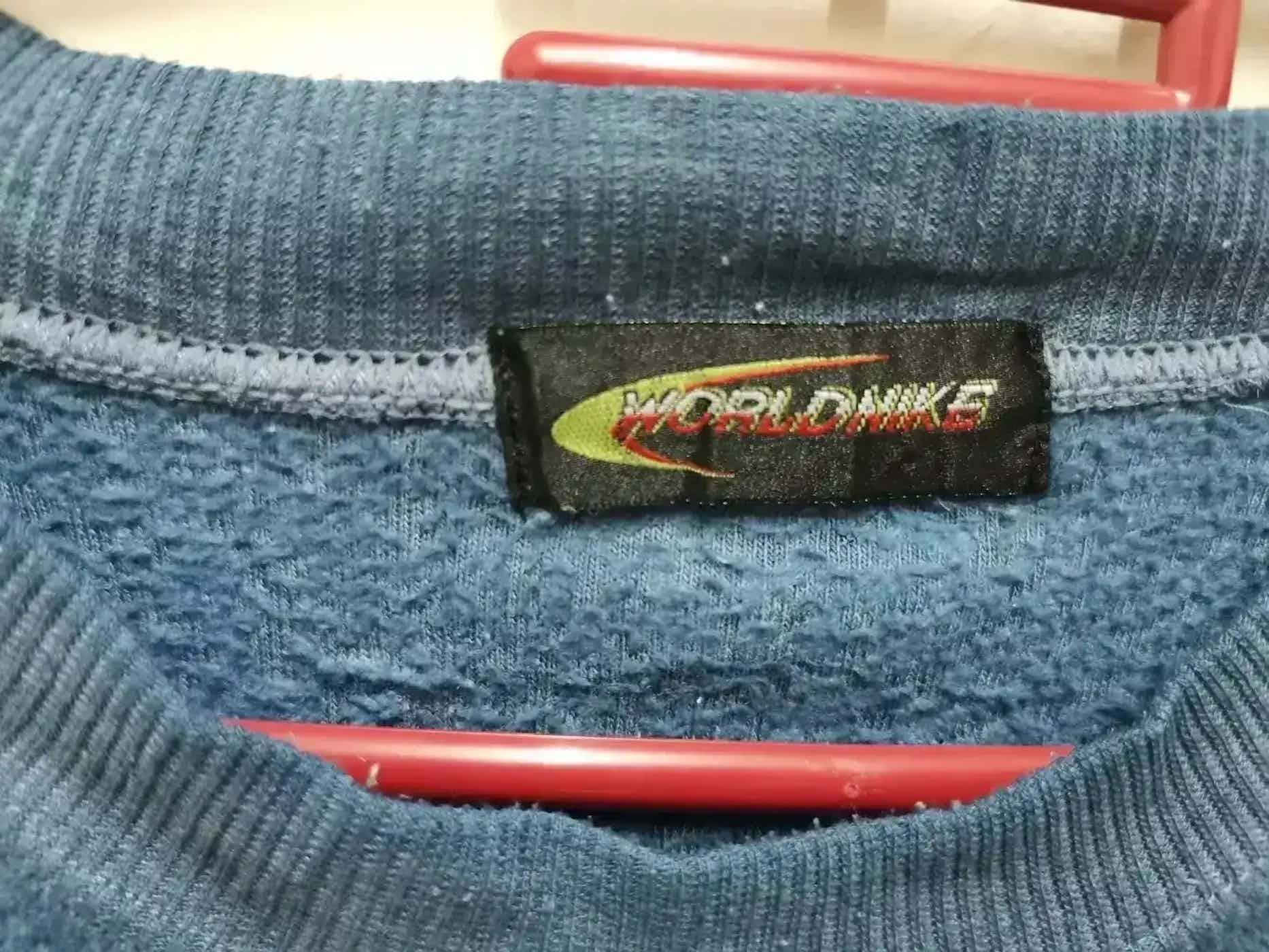 Other Vintage Worldnike Big Logo Sweatshirt Size US L / EU 52-54 / 3 - 3 Thumbnail