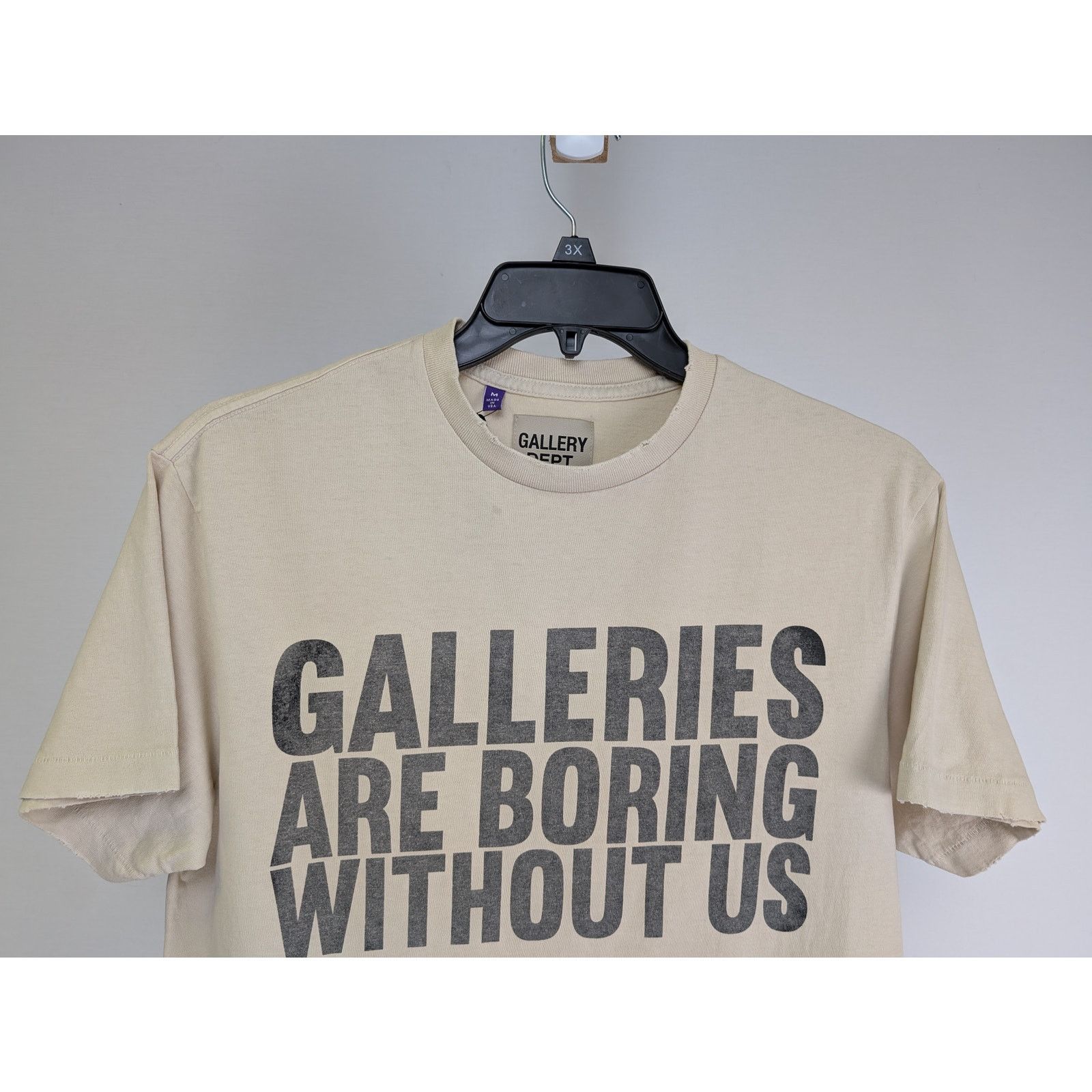 Gallery Dept. o1rshd1 Galleries are Boring without us T-Shirt in Beige Size US M / EU 48-50 / 2 - 3 Thumbnail