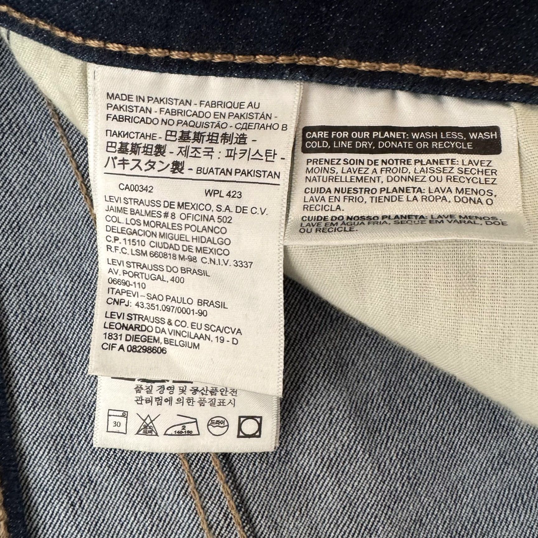 Levi's Levi's Jeans 711 Skinny Womens Dark Blue Wash Mid Rise 32 Regular Stretch Denim 30 Inseam Size 24" / US 00 / IT 34 - 7 Thumbnail