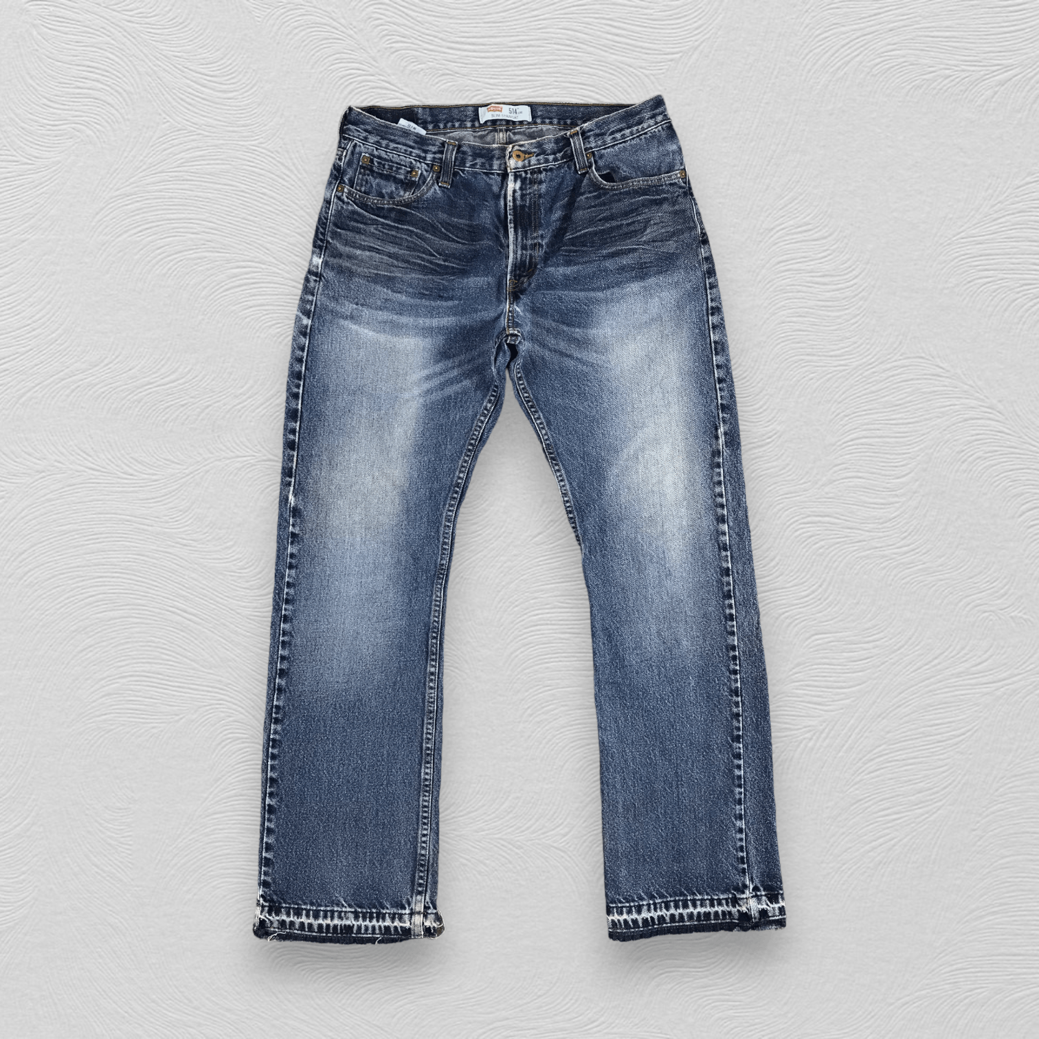 Levi's Vintage Levis 514 Jeans Blue Distressed Hem KJ519 Size US 36 / EU 52 - 1 Thumbnail