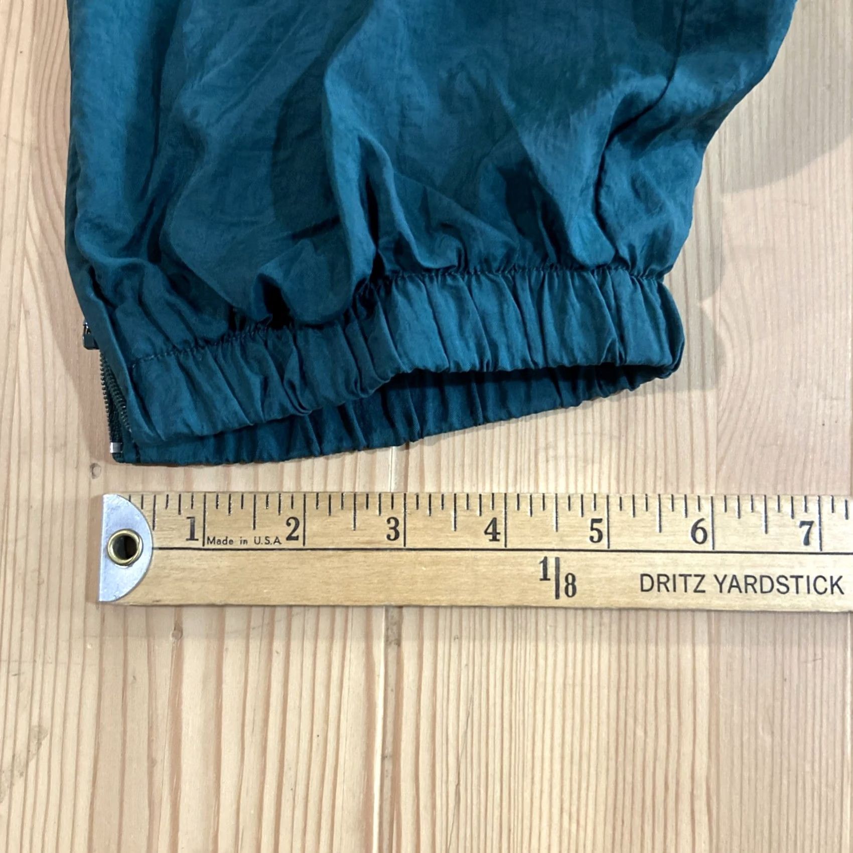 Nike VINTAGE Nike Track Pants Men 2XL Dark Green Nylon 90s Baggy Activewear Pants Mens Size US 39 - 7 Thumbnail