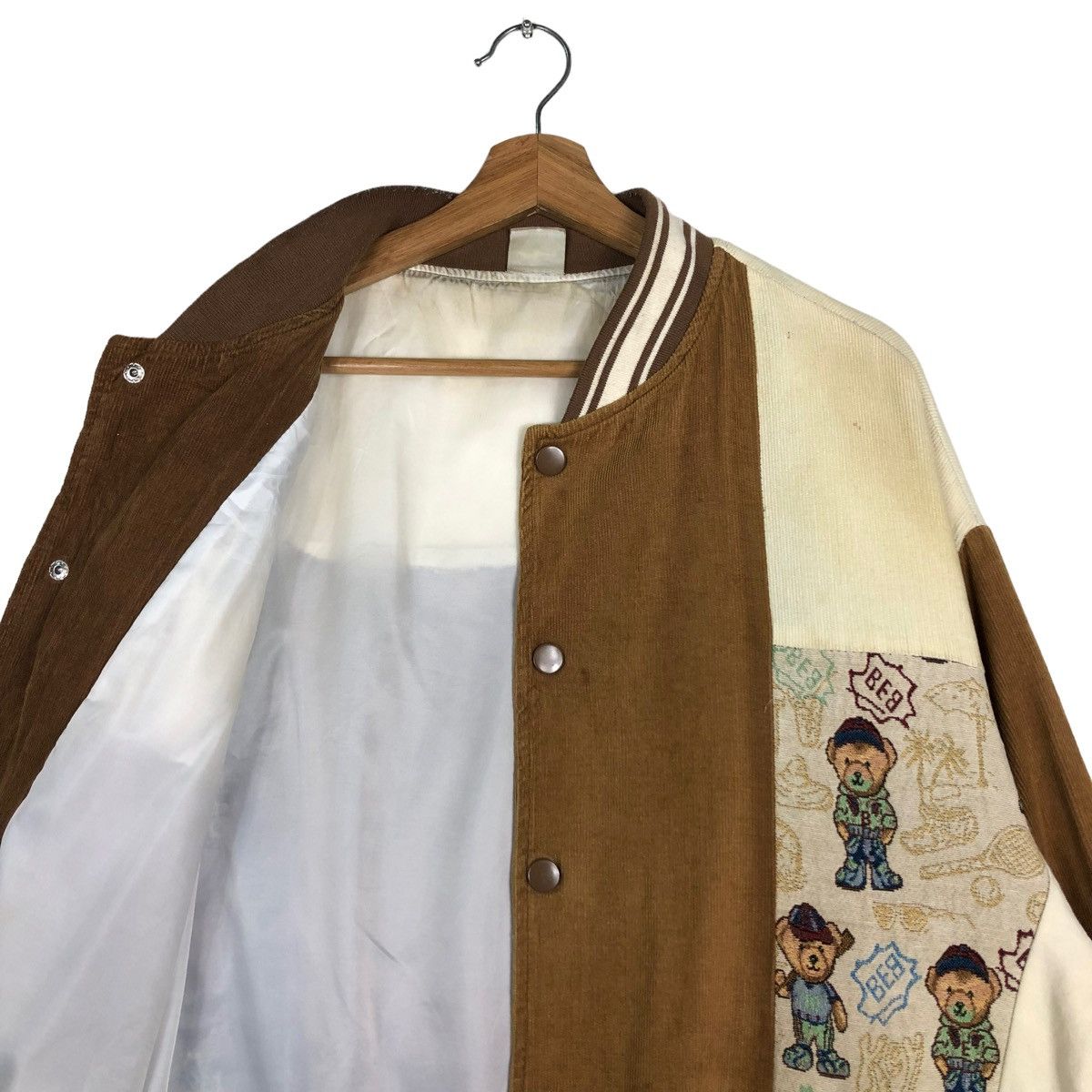Cartoon Network 🔥VINTAGE BOMBER JACKET HOOK CARTOON BIG LOGO OVER PRINT Size US L / EU 52-54 / 3 - 12 Thumbnail