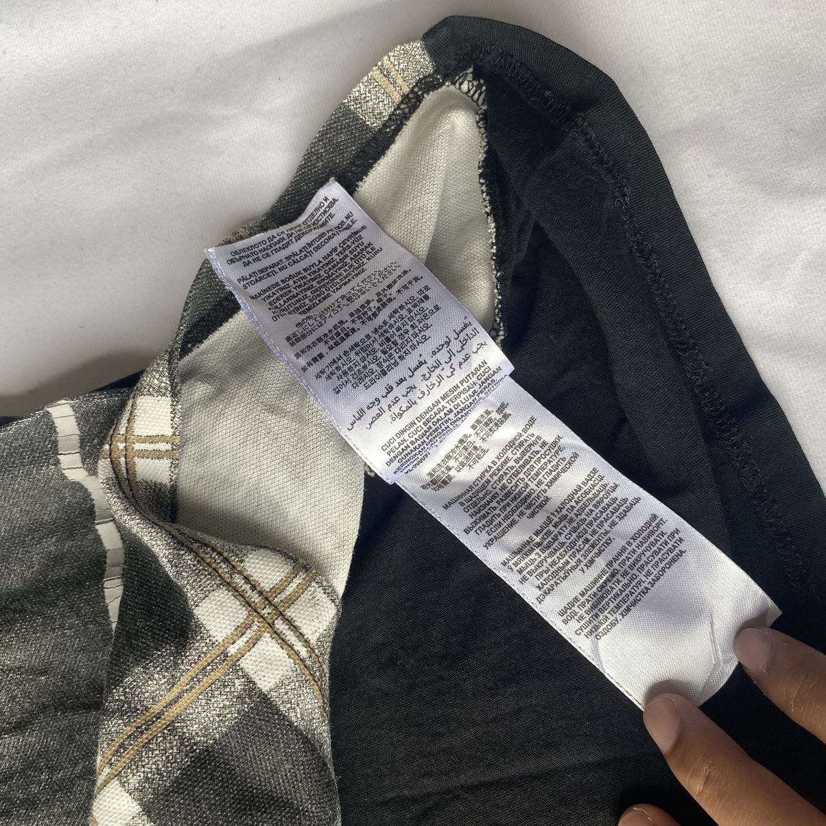 Guess × Japanese Brand GUE$$ California Poem Raw Stitches Tees Size US M / EU 48-50 / 2 - 10 Thumbnail