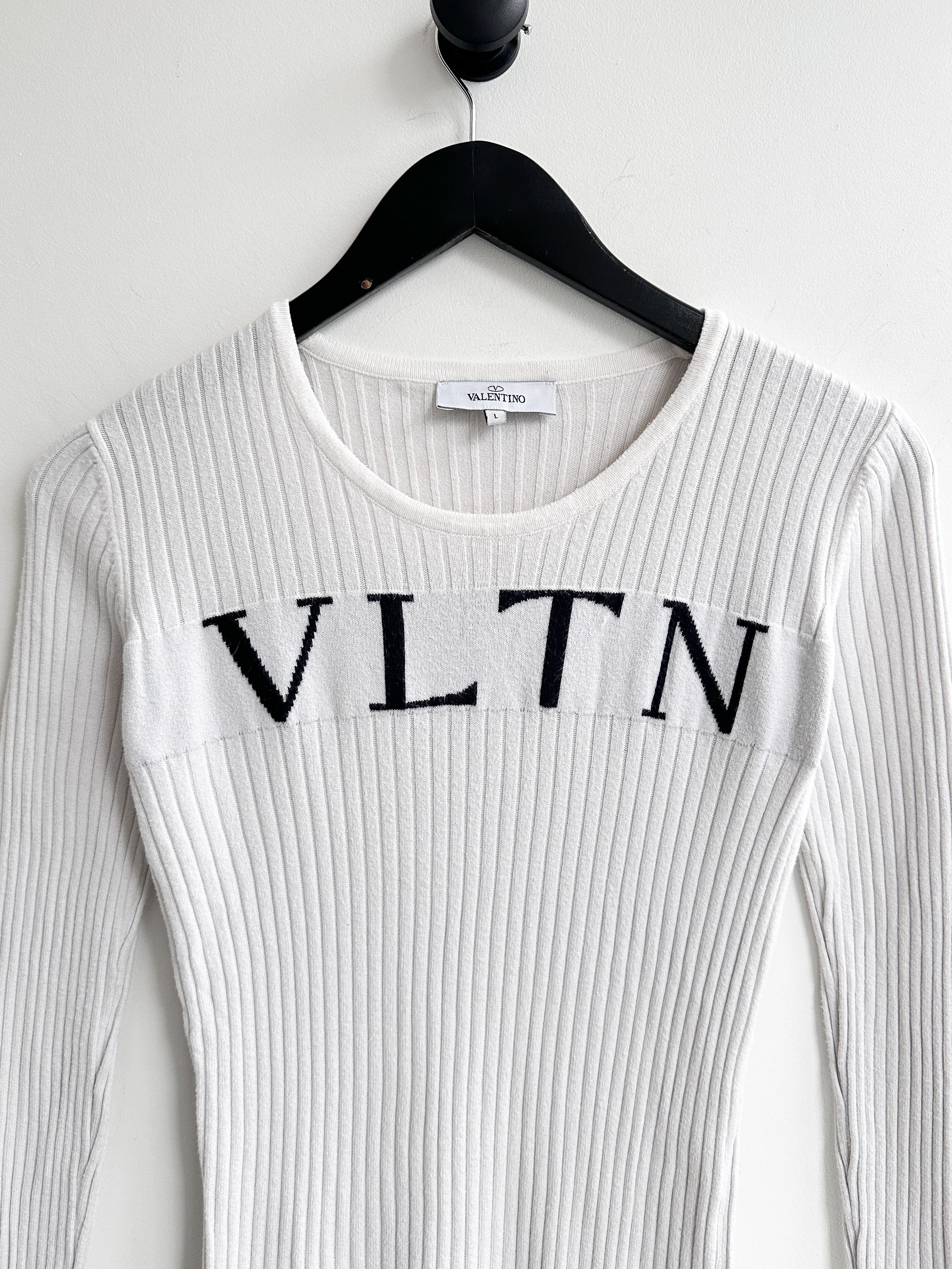 Valentino Valentino Sweater Pullover Jumper Size L / US 10 / IT 46 - 2 Thumbnail