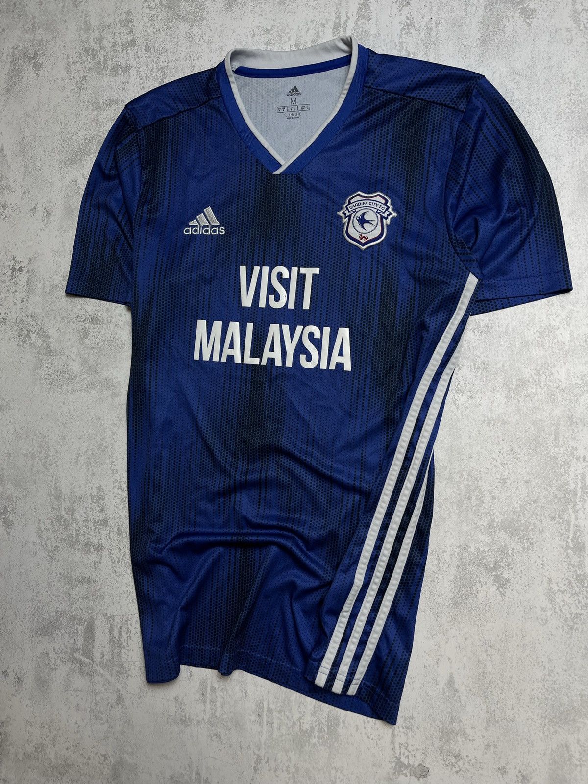Adidas Cardiff City '19-20 Home Jersey: Climalite Tech & Graphic Size US M / EU 48-50 / 2 - 1 Thumbnail