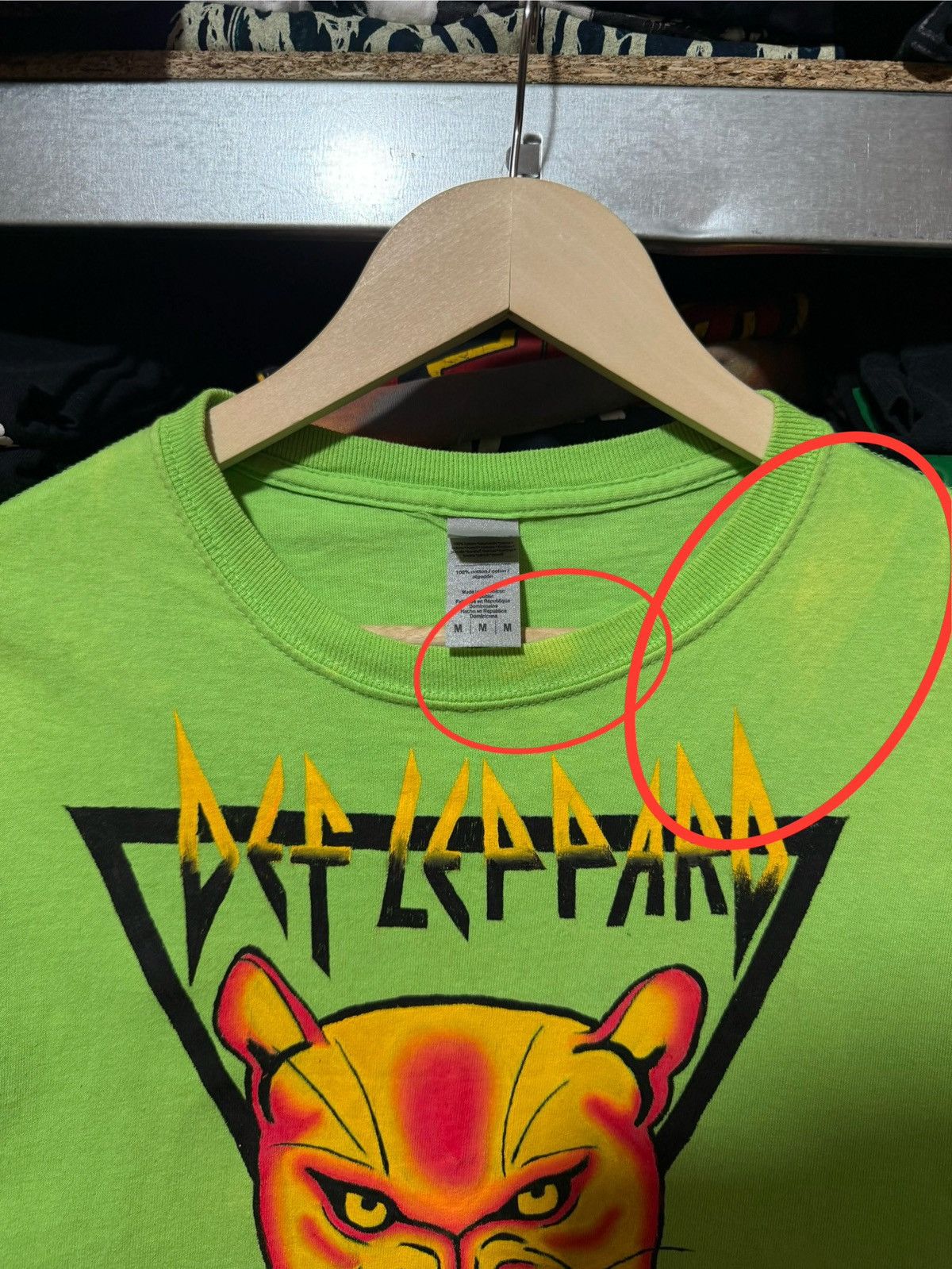 Band Tees × Def Leppard × Vintage Vintage Def Leppard 1975 Tiger Lgo Retro T-Shirt Y2K Hype Size US M / EU 48-50 / 2 - 6 Thumbnail