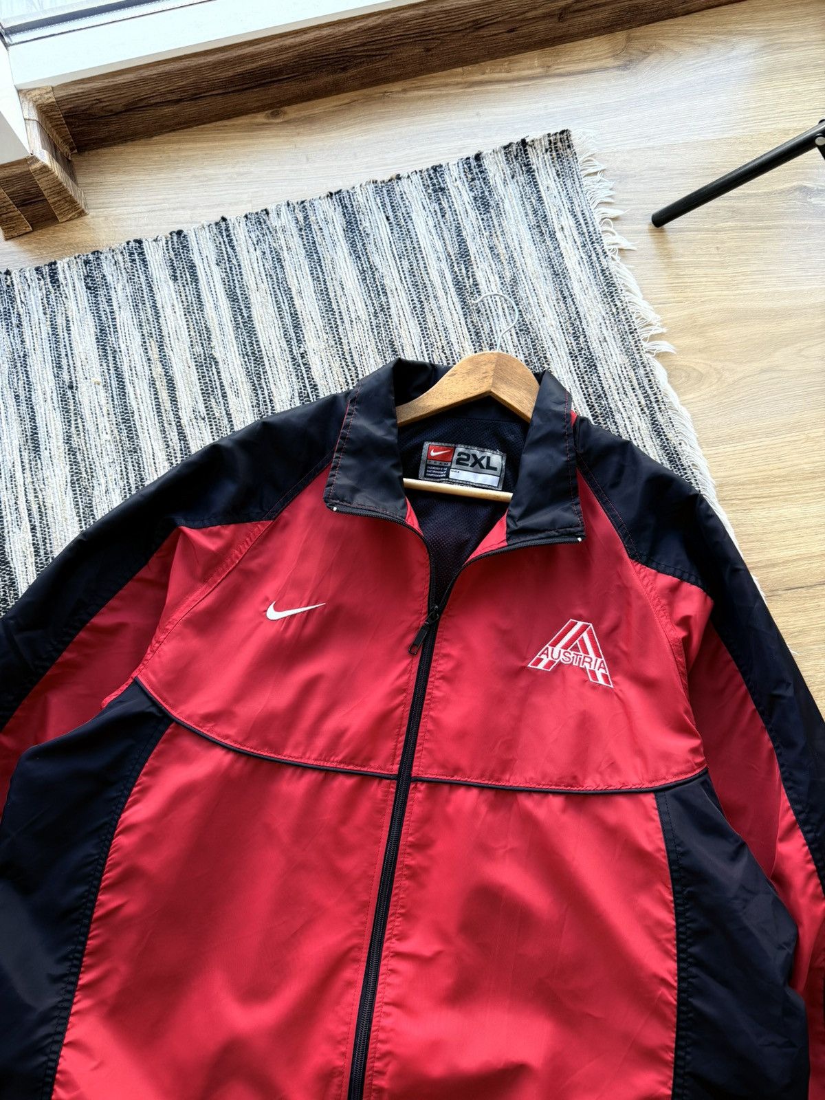 Nike VINTAGE AUSTRIA NIKE TEAM FOOTBAL TRACK JACKET SOCCER Size US XXL / EU 58 / 5 - 2 Thumbnail