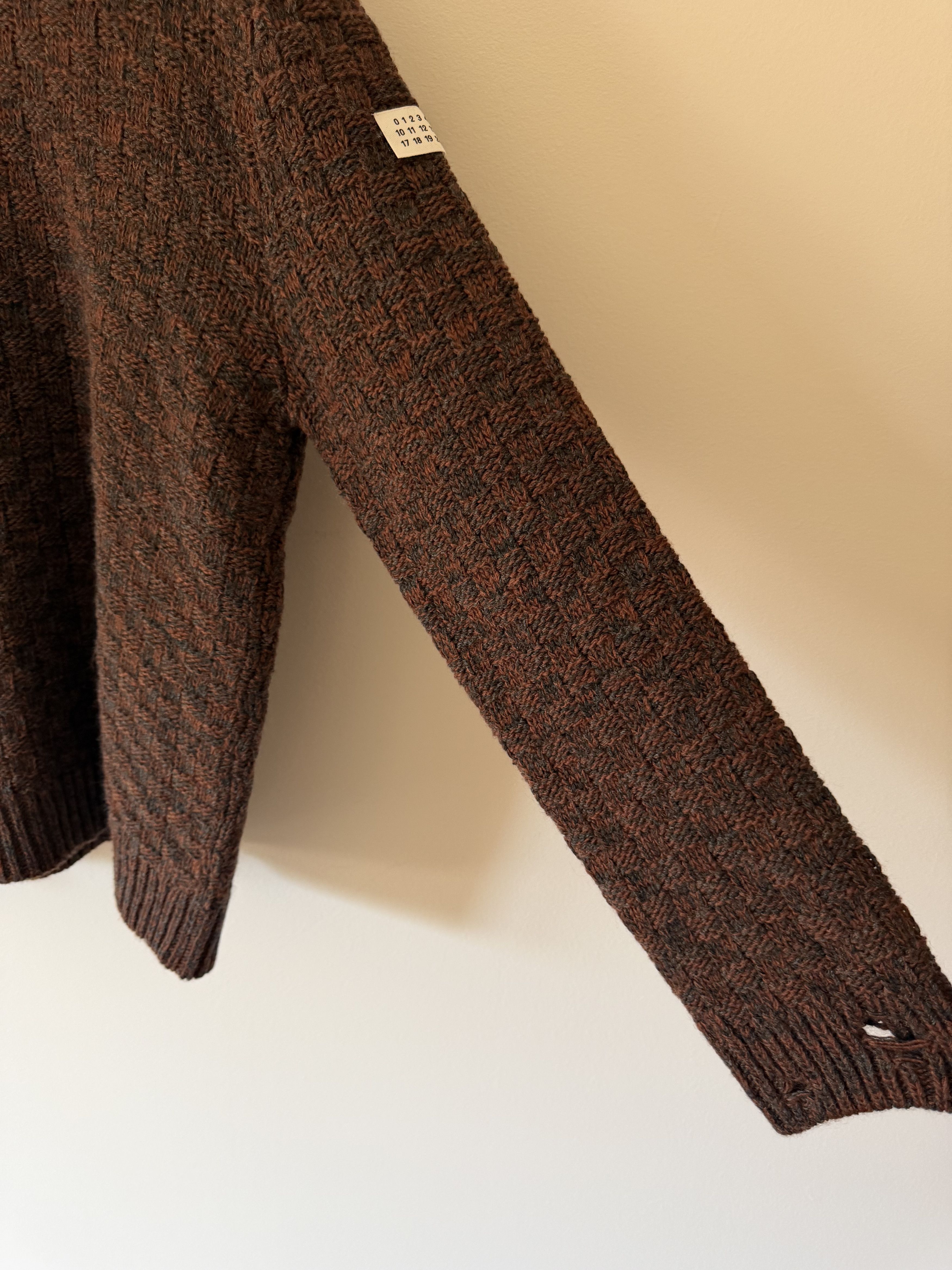 MM6 MM6 Maison Margiela Distressed Wool Sweater in Brown Size US XL / EU 56 / 4 - 4 Thumbnail