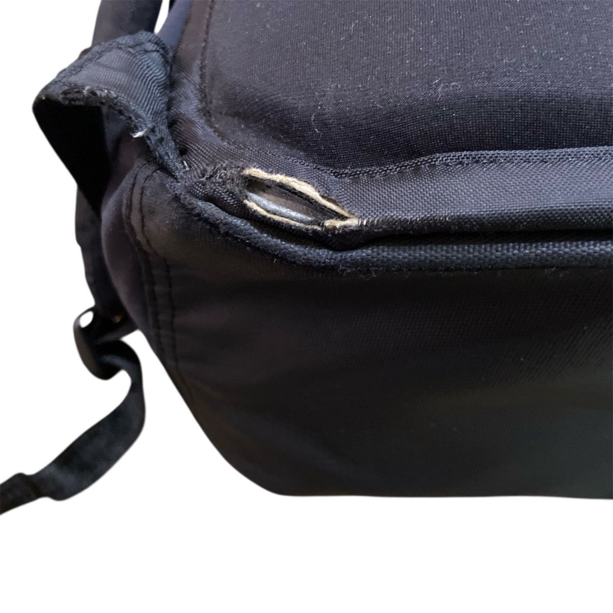 Oakley VINTAGE Y2K Oakley Polyester Backpack | Black Techwear Trave Size ONE SIZE - 7 Thumbnail