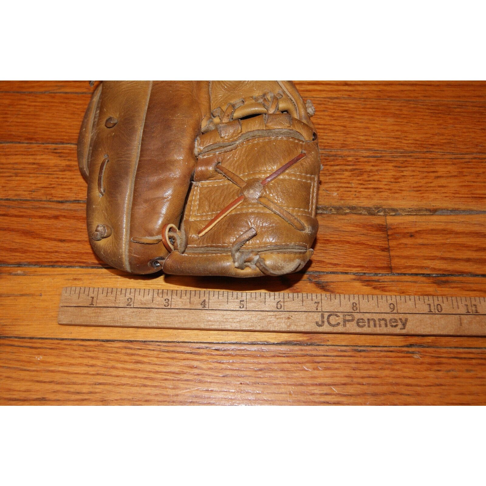 Other VTG Regent 1960s Leather Baseball Glove BG231 RT Hand Throw Size ONE SIZE - 11 Thumbnail