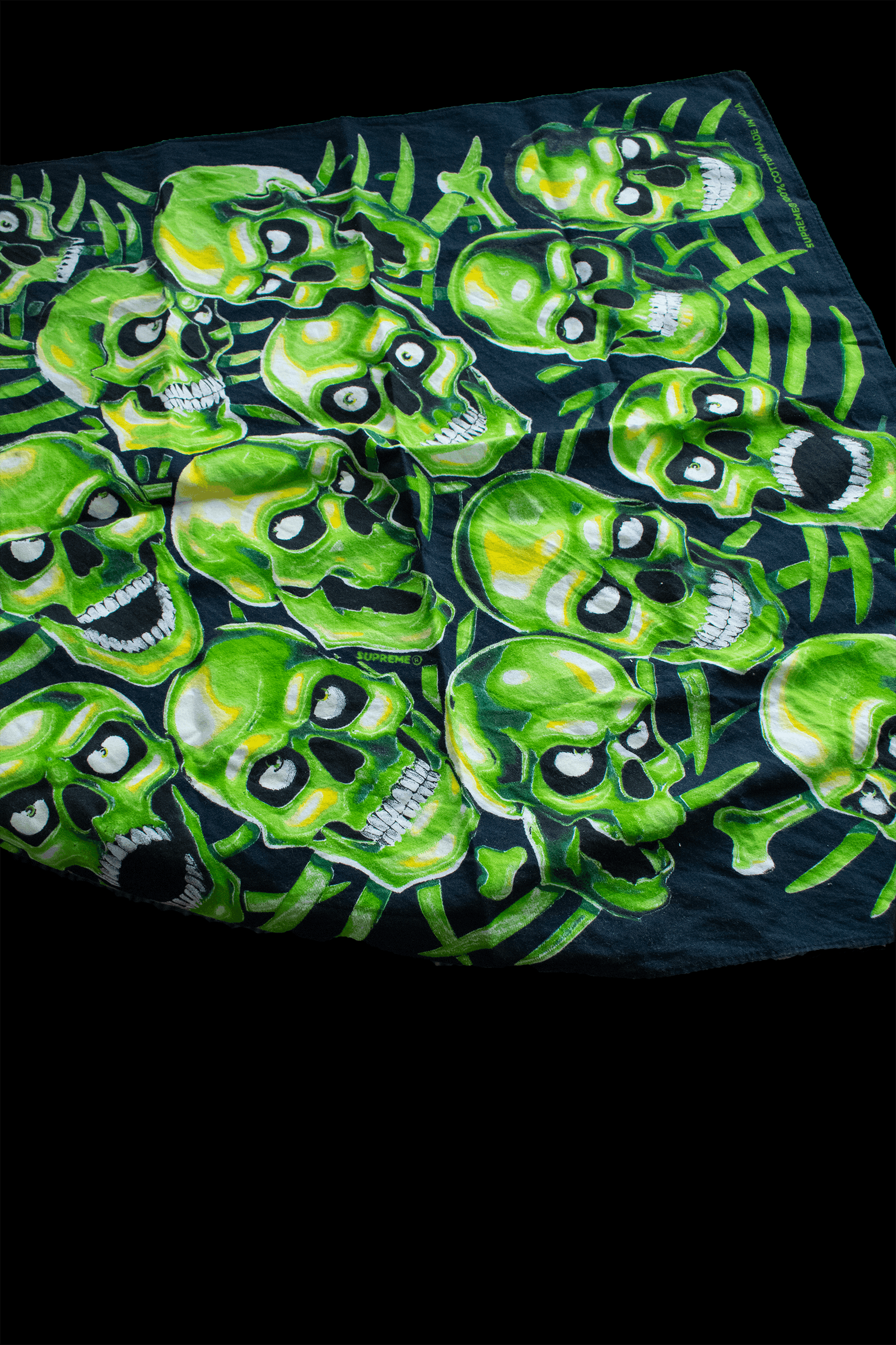 Liquid Blue × Supreme Supreme Skull Pile Bandana SS18 Size ONE SIZE - 5 Thumbnail