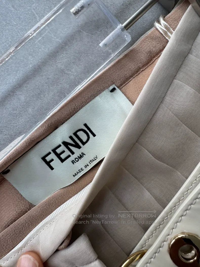 Fendi Fendi Silk Pleated Skirt, Beige Size 25" / US 0 / IT 36 - 5 Thumbnail