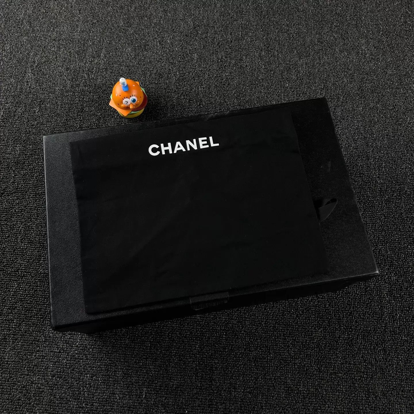 Chanel Chanel 25P Black Deertrainers 35.5 Size US 5 / IT 35 - 8 Thumbnail
