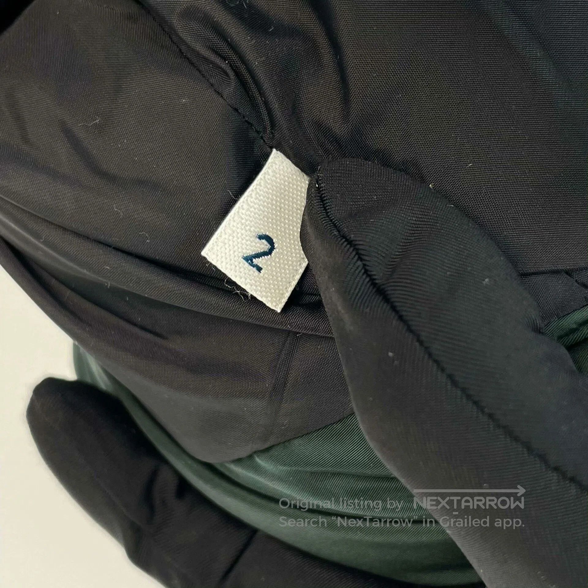 Moncler Moncler Size 2 Mid. Size M / US 6-8 / IT 42-44 - 3 Thumbnail