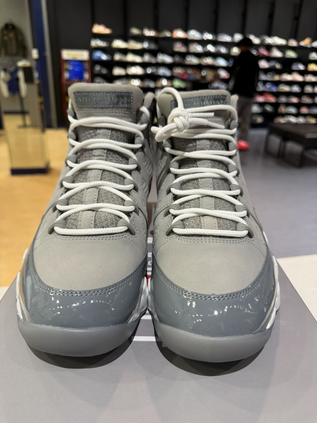Jordan Brand Size 10 - Jordan 9 Retro Cool Grey (2025) Size US 10 / EU 43 - 2 Thumbnail