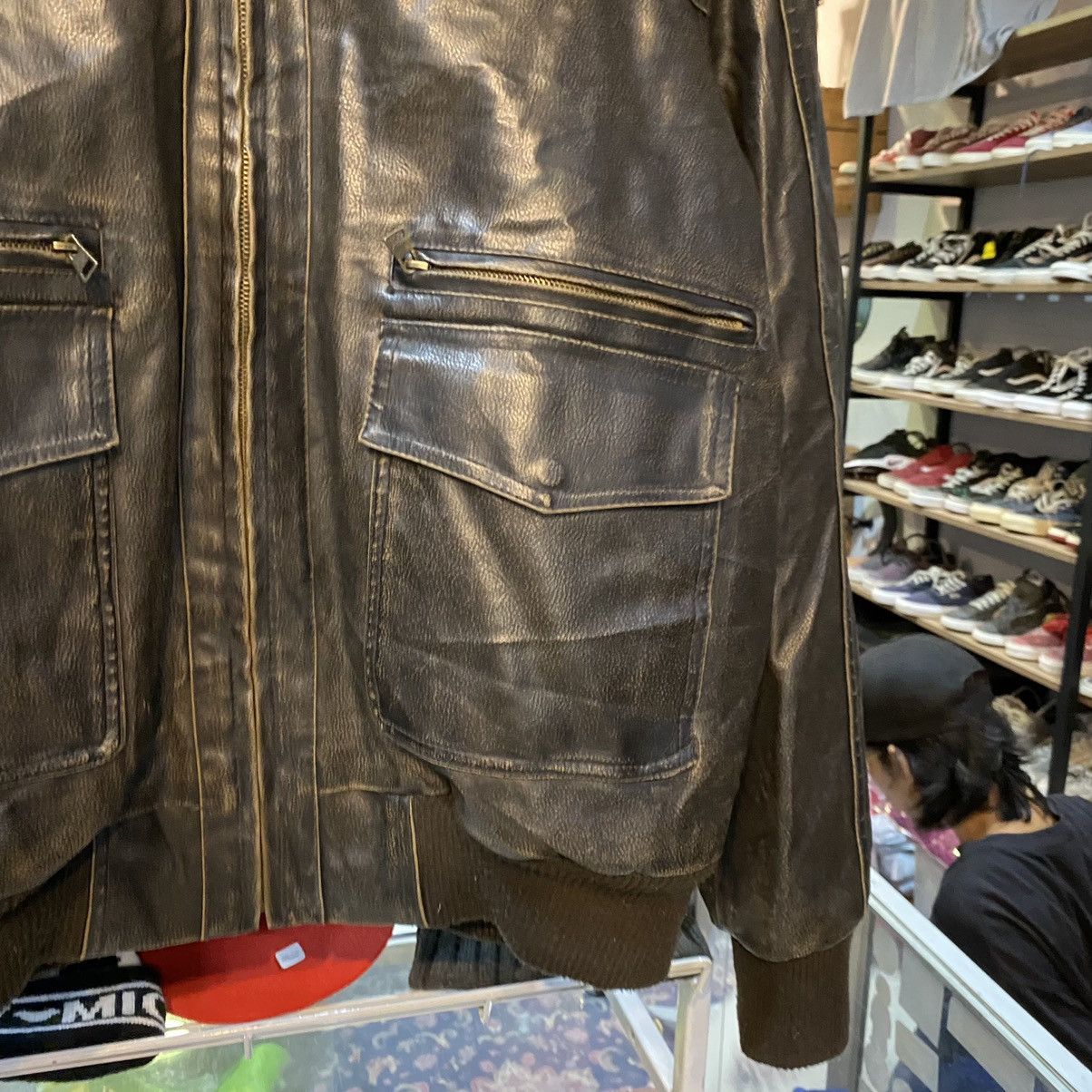 Levi's VINTAGE Y2K LEVIS HEAVY LEATHER JACKET Size US XL / EU 56 / 4 - 8 Thumbnail
