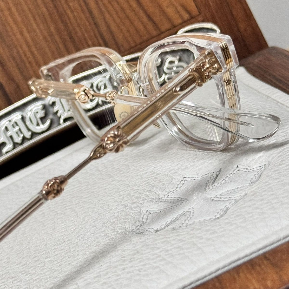 Chrome Hearts Chrome Hearts Duck Butter Crystal Glasses