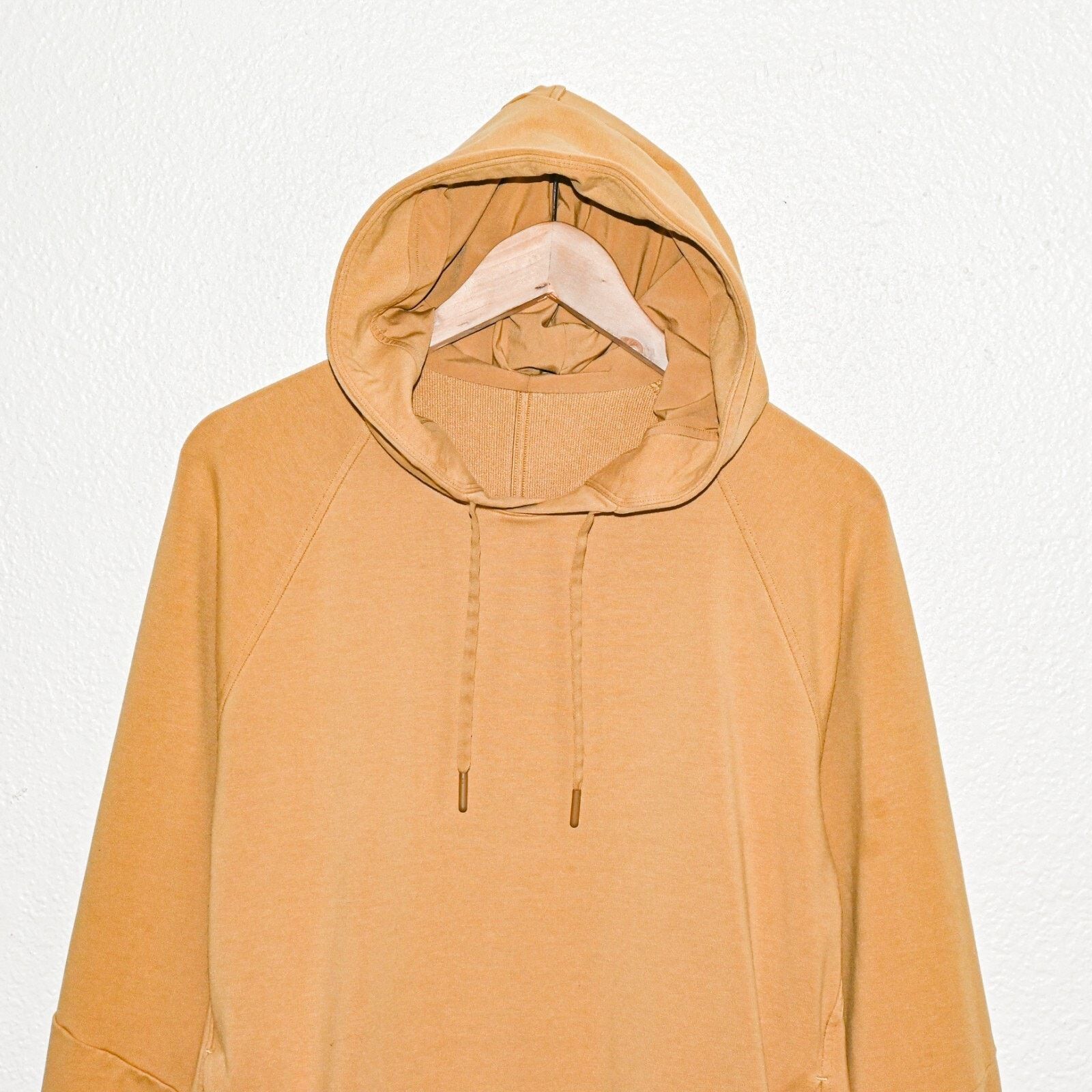 Lululemon Lululemon City Sweat Pullover Hoodie Sweatshirt Mustard Size US M / EU 48-50 / 2 - 4 Thumbnail