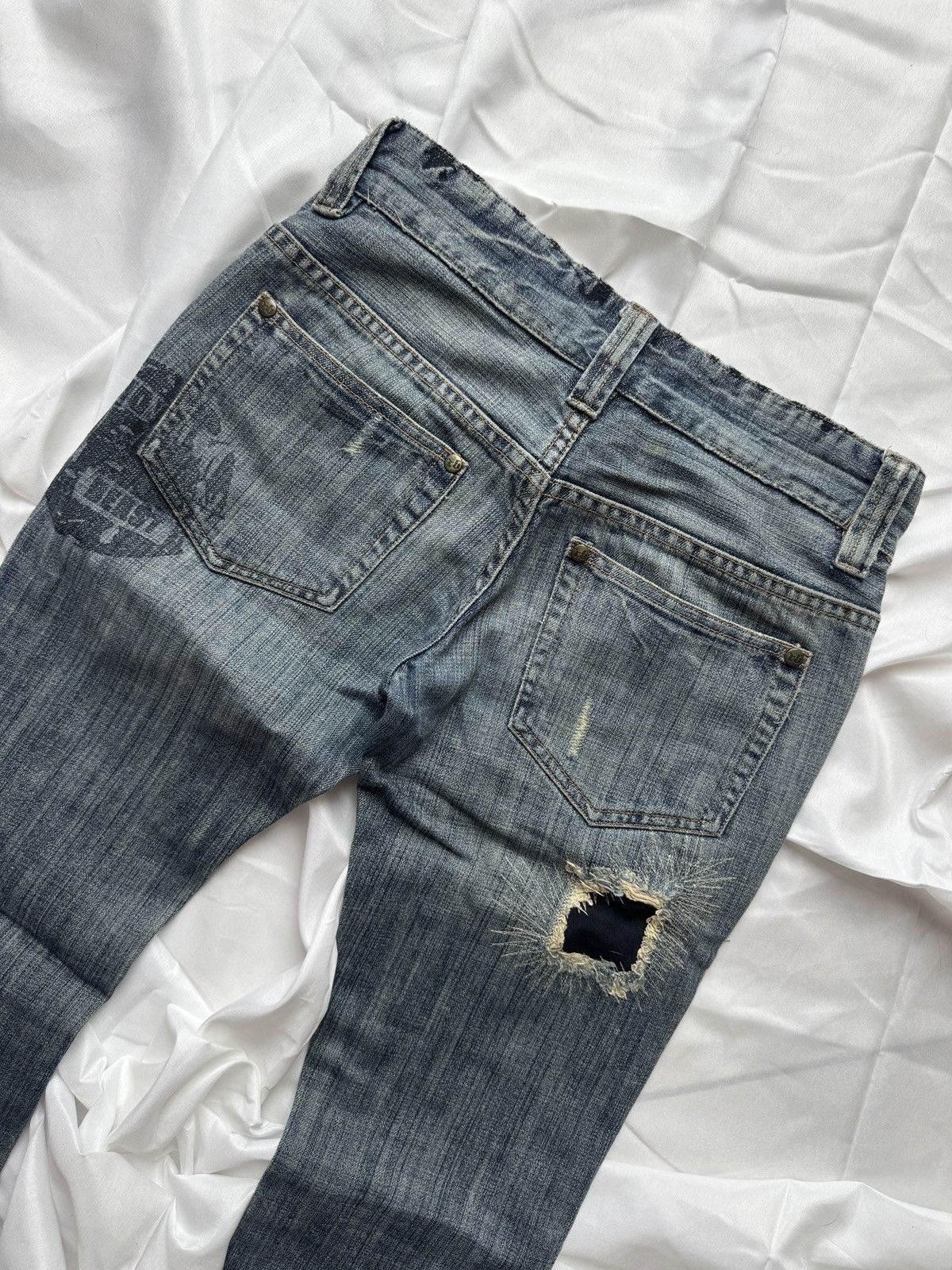 Hysteric Glamour Royal Beast Low Rise Y2K Washed Bootcut Jeans Size 27" / US 4 / IT 40 - 10 Thumbnail