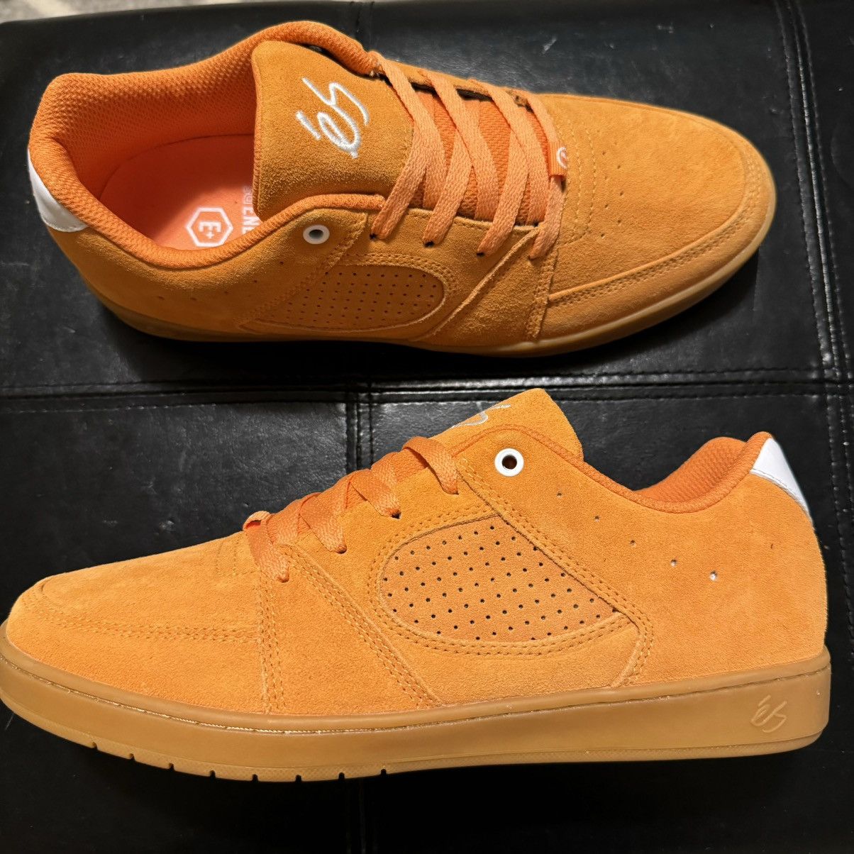 image of ‘Es Accel Skateboard ShoEs Sample Size 9 in Orange, Men's