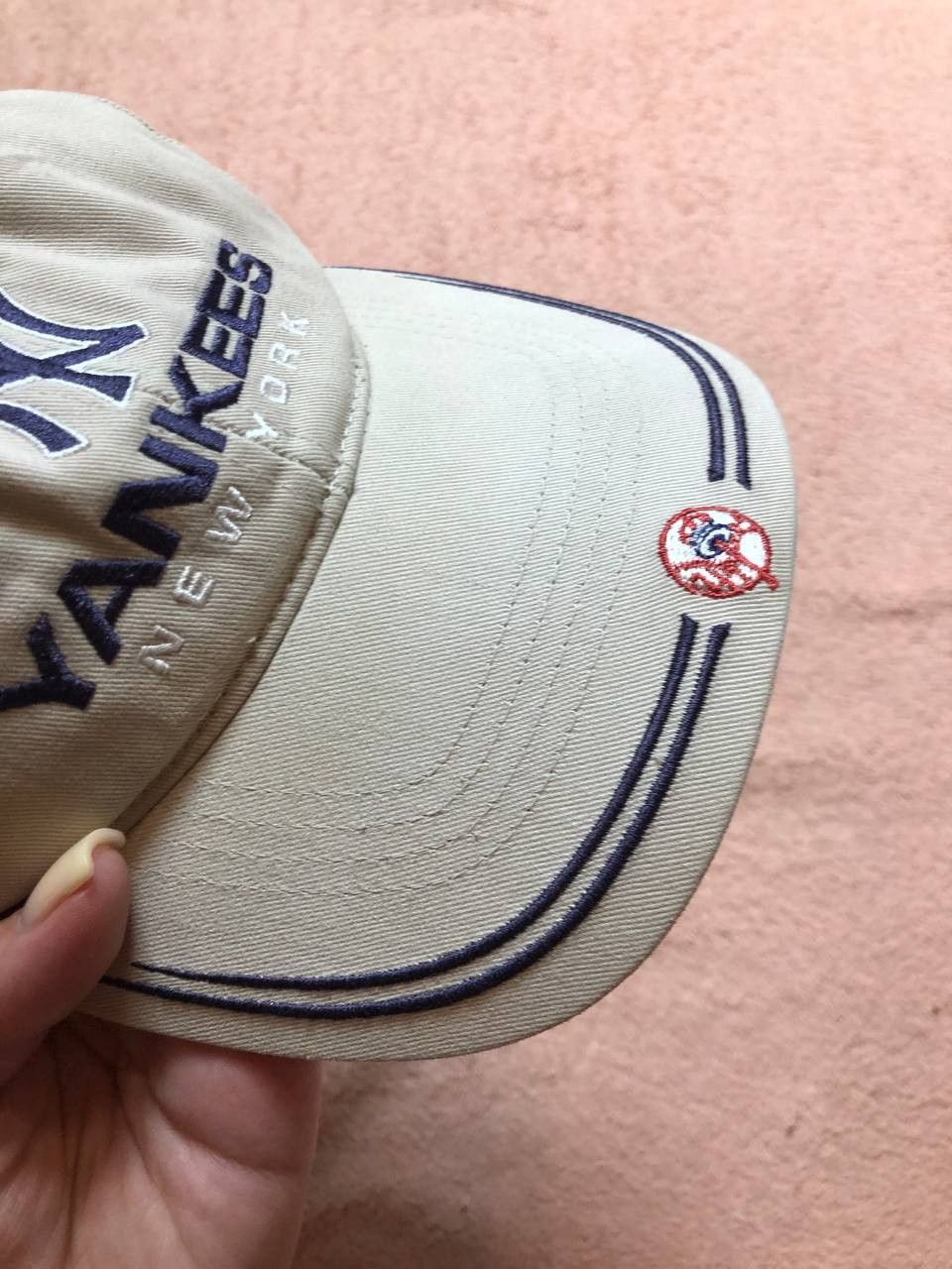 New York Yankees Cap New York Yankees Y2K Hats white big logo Vintage Size ONE SIZE - 6 Thumbnail