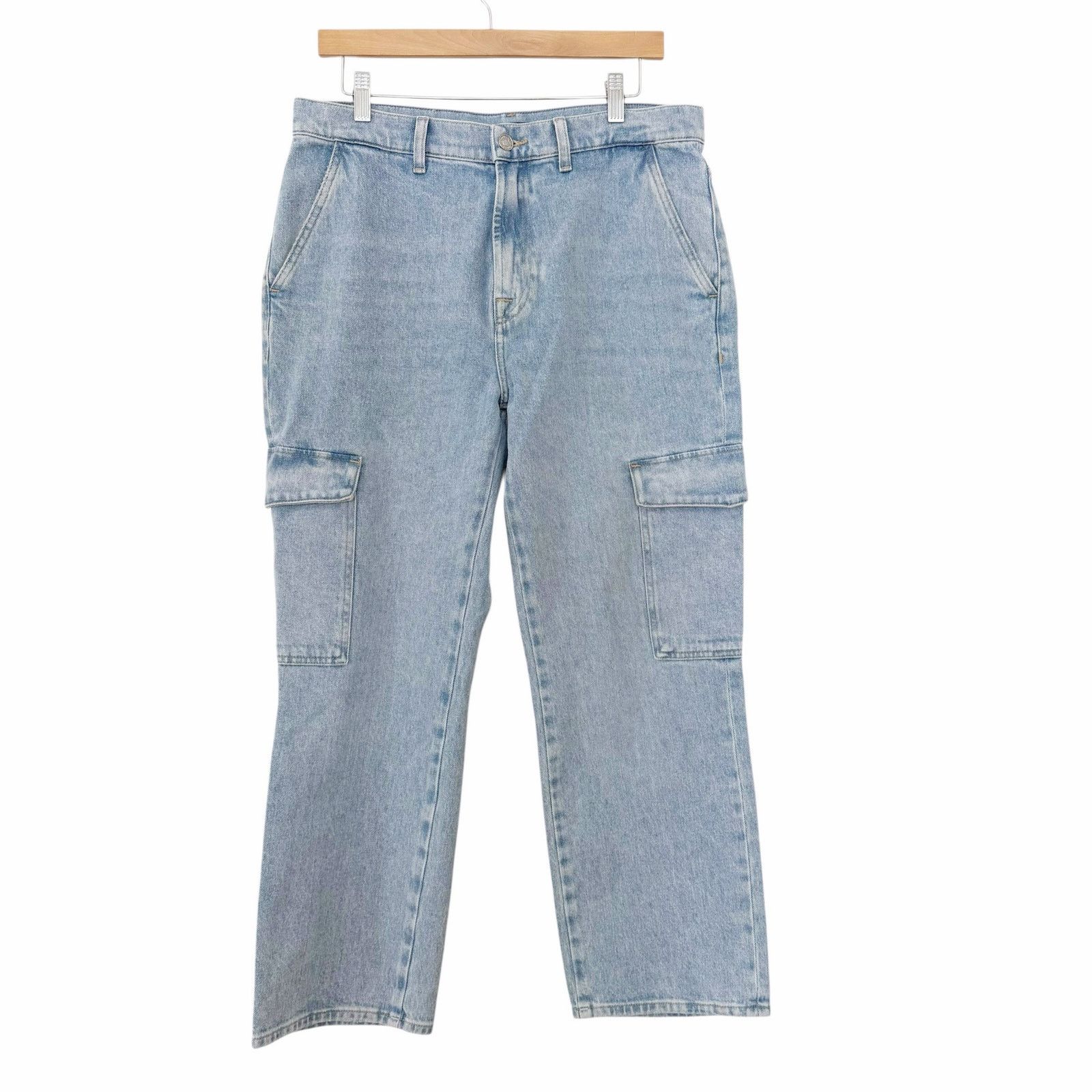 7 For All Mankind 7 For All Mankind Cargo Logan Jeans Airwave Sz 30 Size 30" / US 8 / IT 44 - 1 Thumbnail
