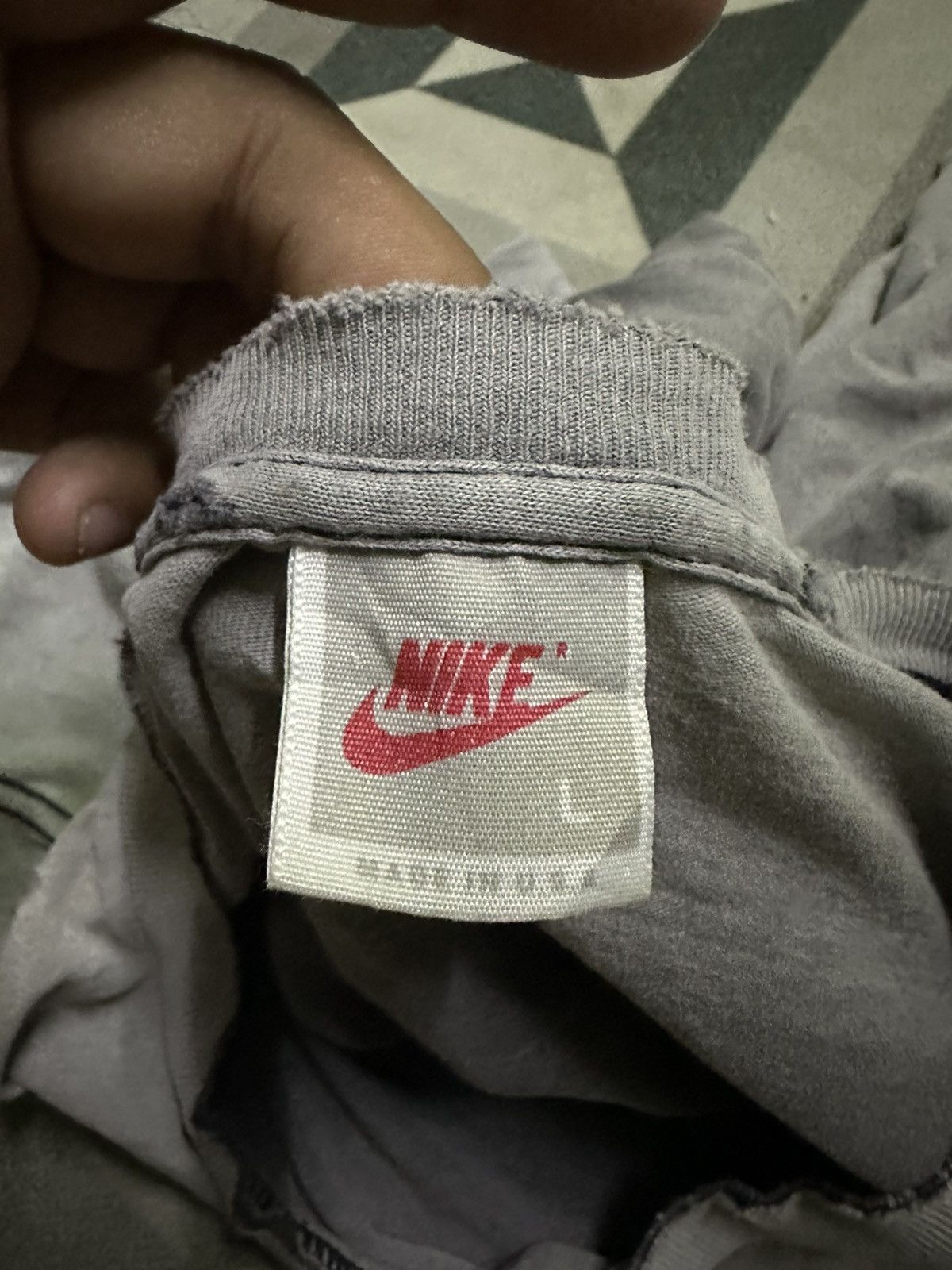 Nike Faded Vintage 1990s Nike Air Jordan “sportman of the year” Size US L / EU 52-54 / 3 - 6 Thumbnail