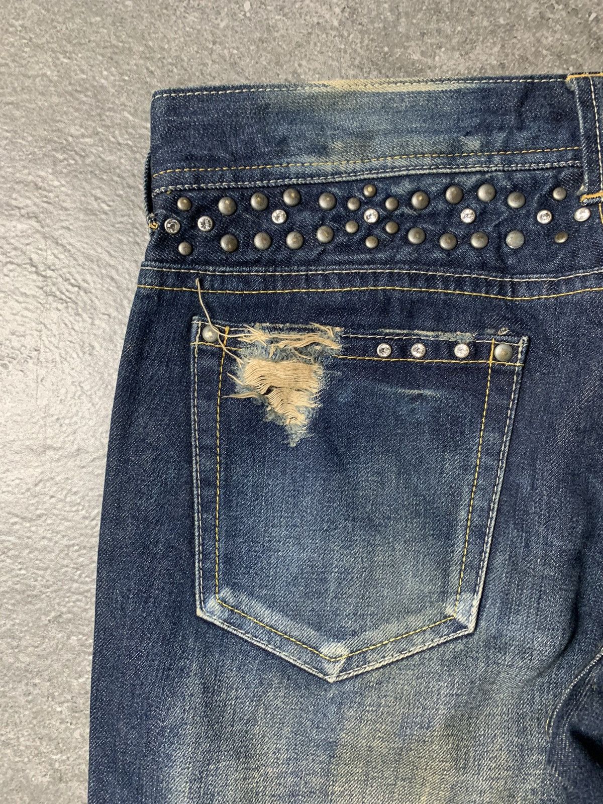 If Six Was Nine 2000s Varosh Studded Statement Mud Wash Flared Jeans Size US 32 / EU 48 - 14 Thumbnail
