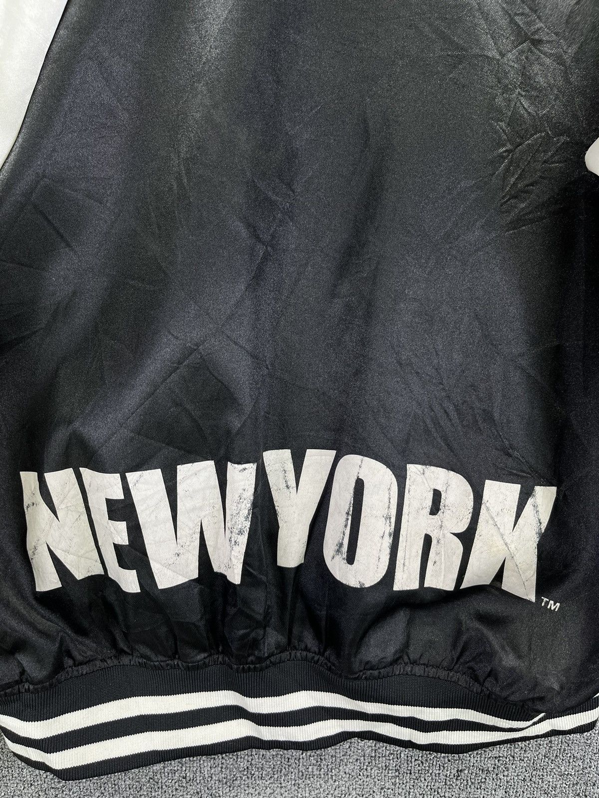 Majestic Vintage Majestic MLB New York Trashed Varsity Jacket Size US L / EU 52-54 / 3 - 14 Thumbnail