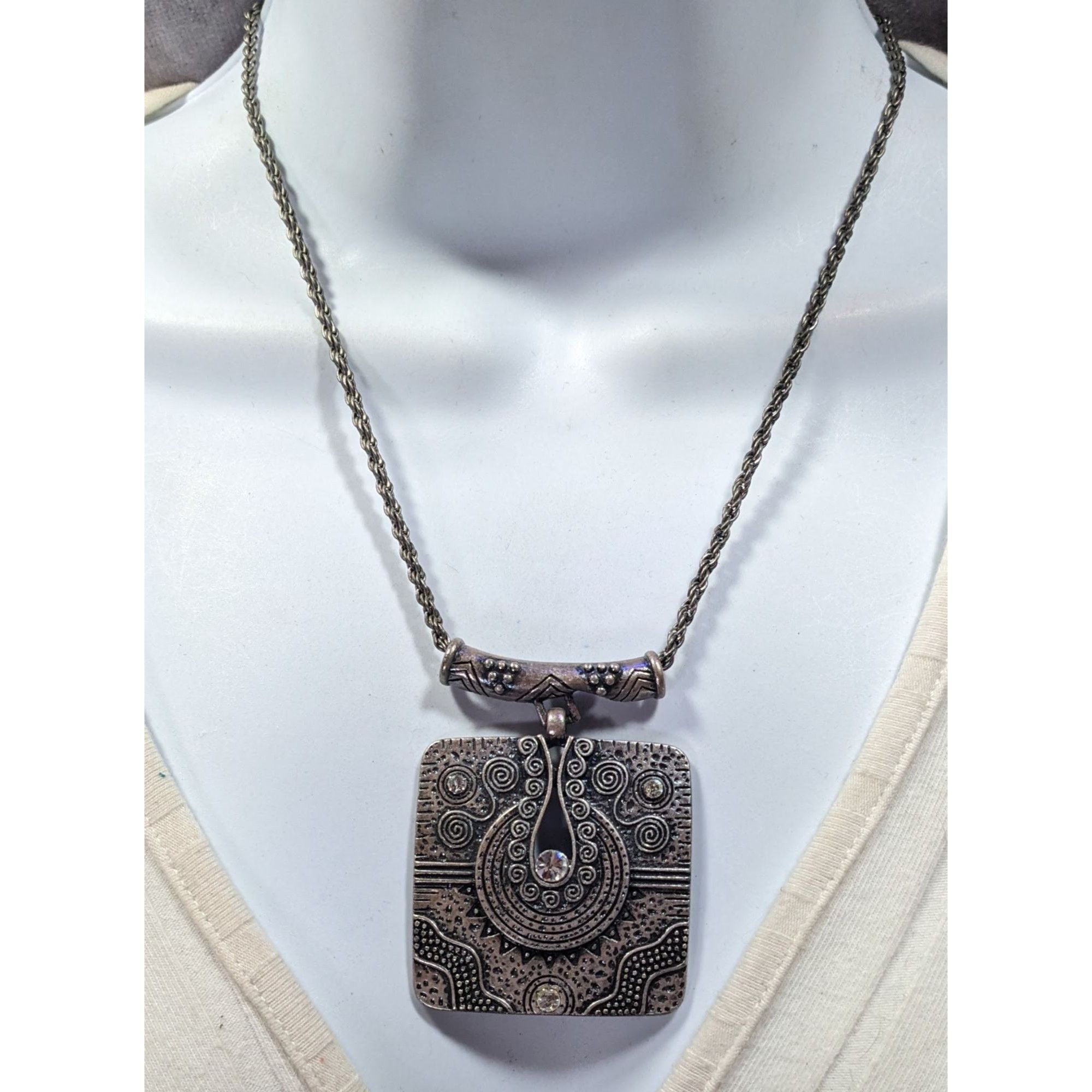 Other Southwestern Style Geometric Silver Tone Engraved Pendant Ne Size ONE SIZE - 5 Thumbnail