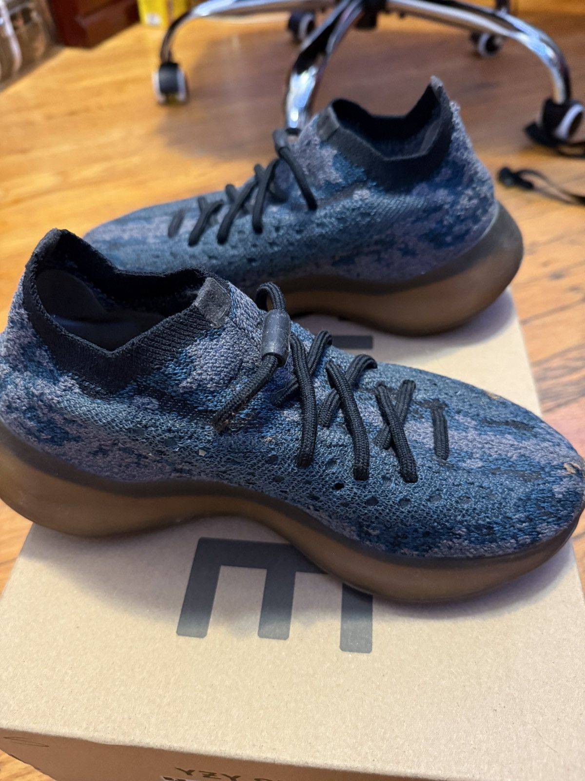 Kanye West Yeezy 380 Covellite Size US 6 / EU 39 - 7 Thumbnail