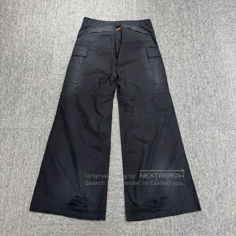 Balenciaga Balenciaga Distressed destroyed wide-leg pants Size US 38 / EU 54 - 5 Thumbnail