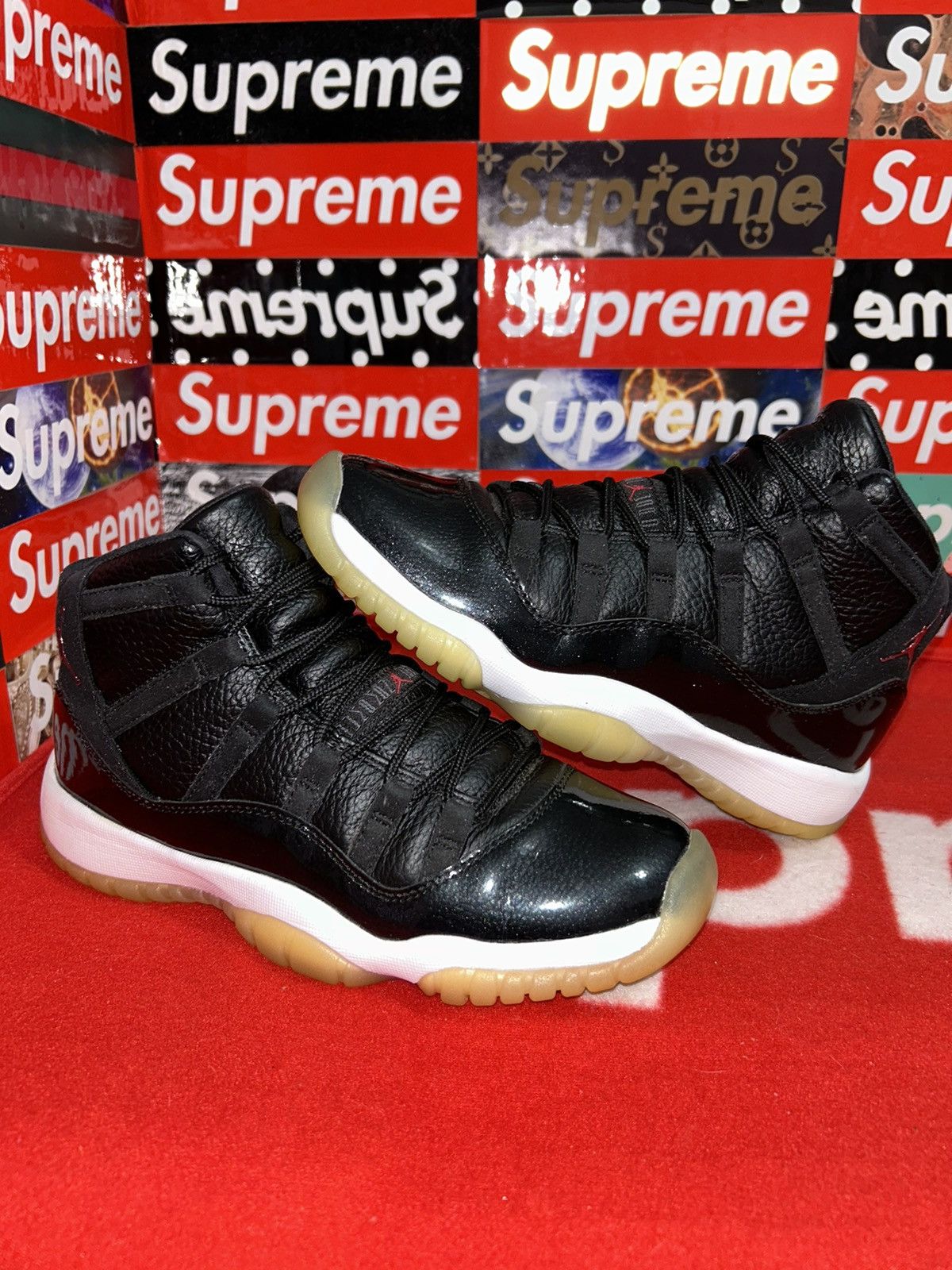 Jordan Brand Jordan 11 Retro 72-10 (GS) 378038-002 size 5.5y Size US 5.5 / EU 38 - 1 Thumbnail