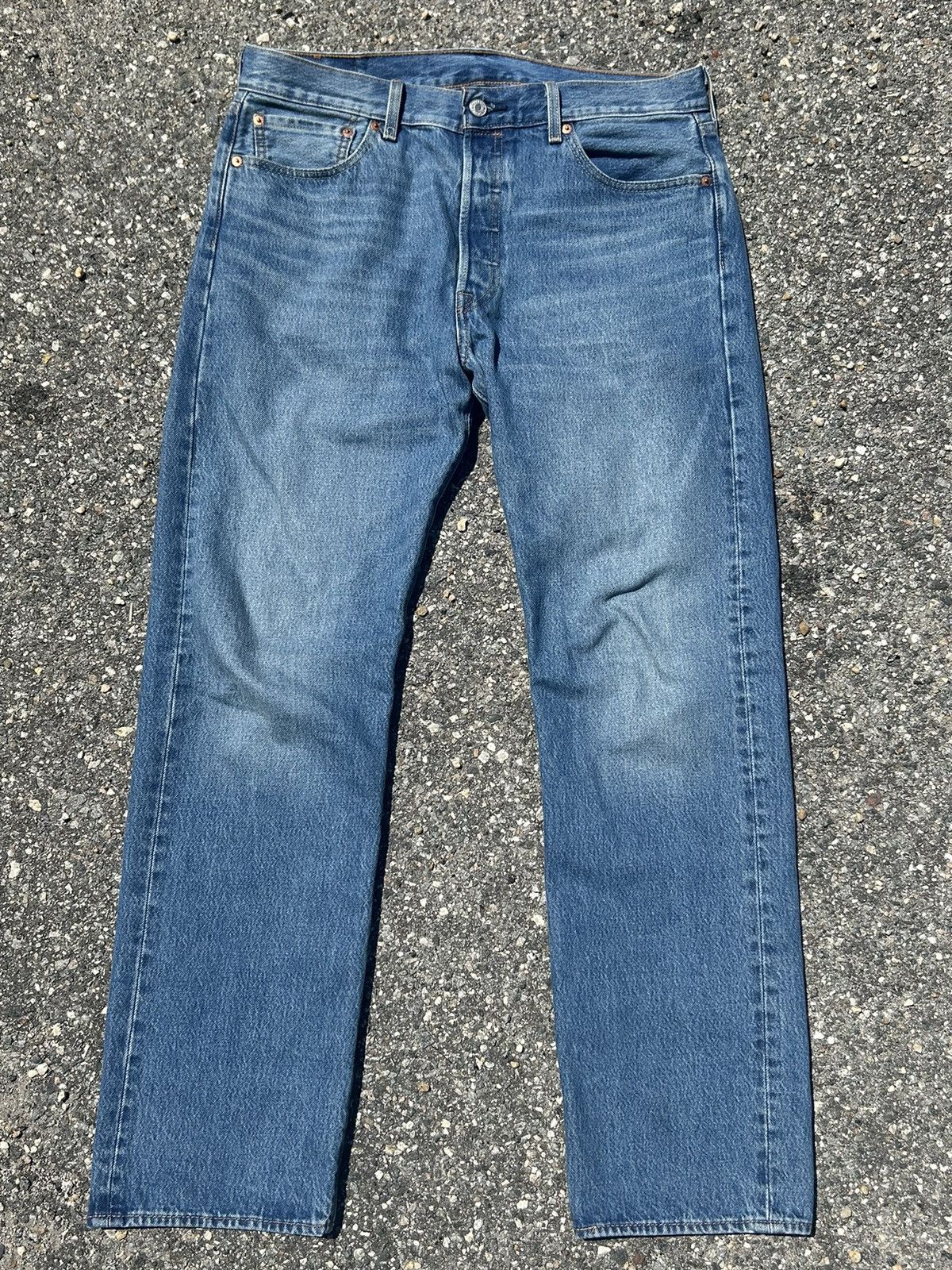 Levi's Levi’s Blue Distressed 501’s Size US 34 / EU 50 - 3 Thumbnail