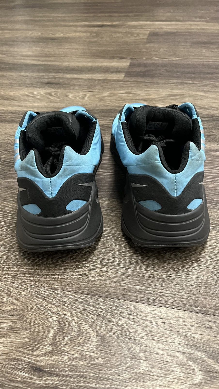 Adidas Adidas Yeezy Boost 700 MNVN “Bright Cyan” 2021 Size US 12.5 / EU 45-46 - 4 Thumbnail